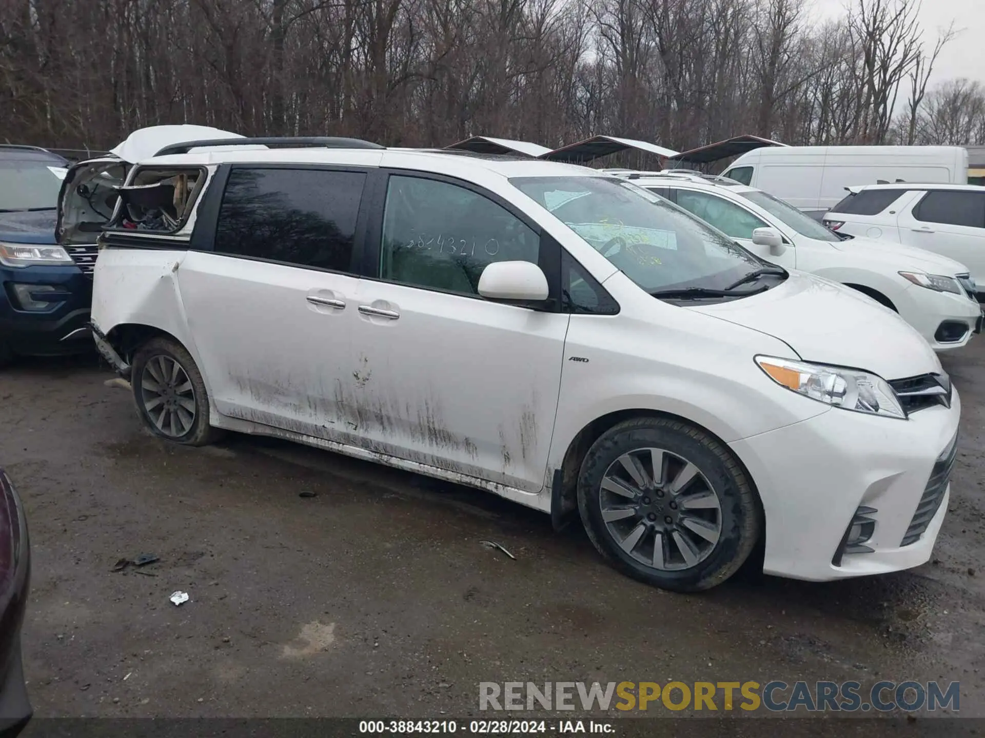14 fotografías del automóvil dañado 5TDDZ3DC7KS212438 TOYOTA SIENNA 2019