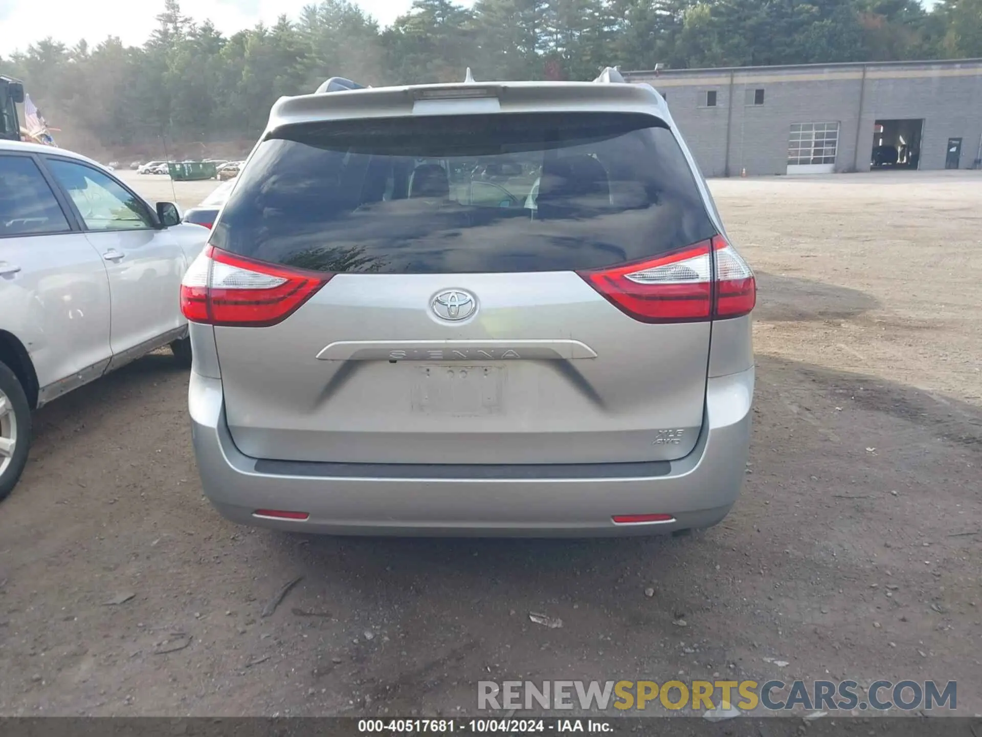 16 fotografías del automóvil dañado 5TDDZ3DC7KS227408 TOYOTA SIENNA 2019