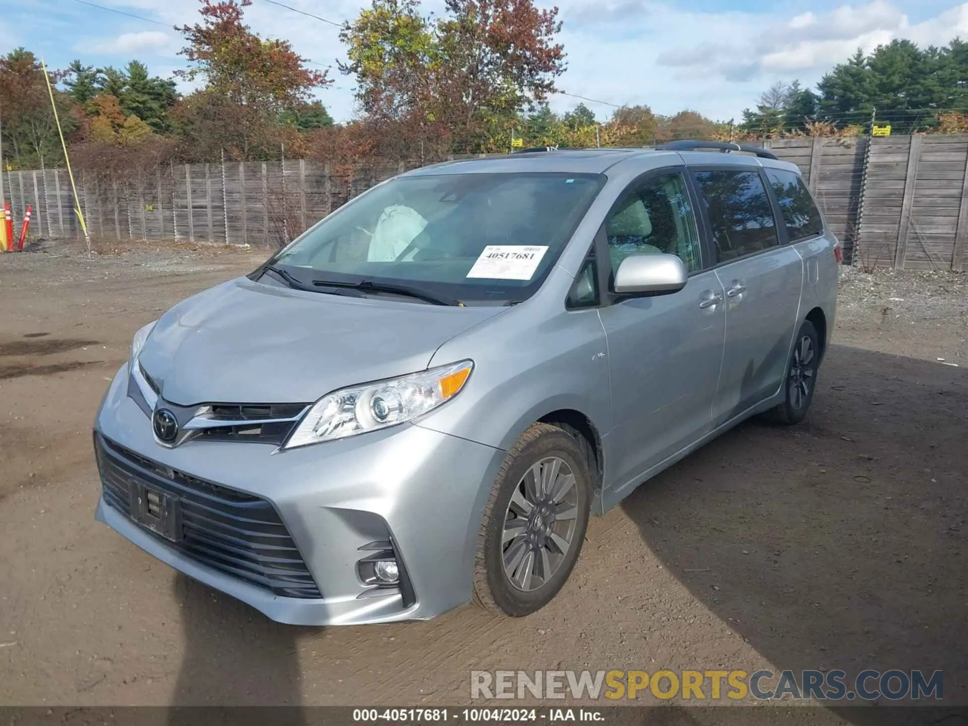 2 fotografías del automóvil dañado 5TDDZ3DC7KS227408 TOYOTA SIENNA 2019