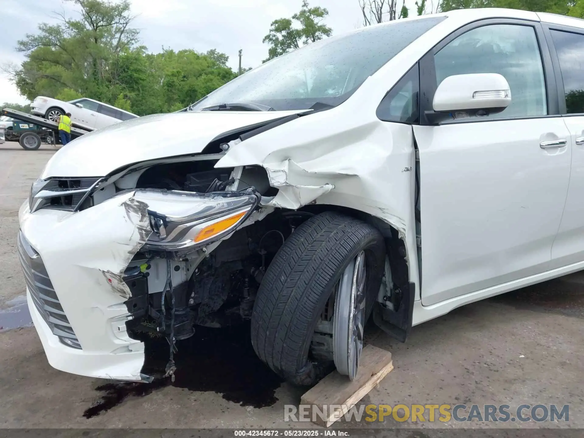 6 fotografías del automóvil dañado 5TDDZ3DC8KS224999 TOYOTA SIENNA 2019
