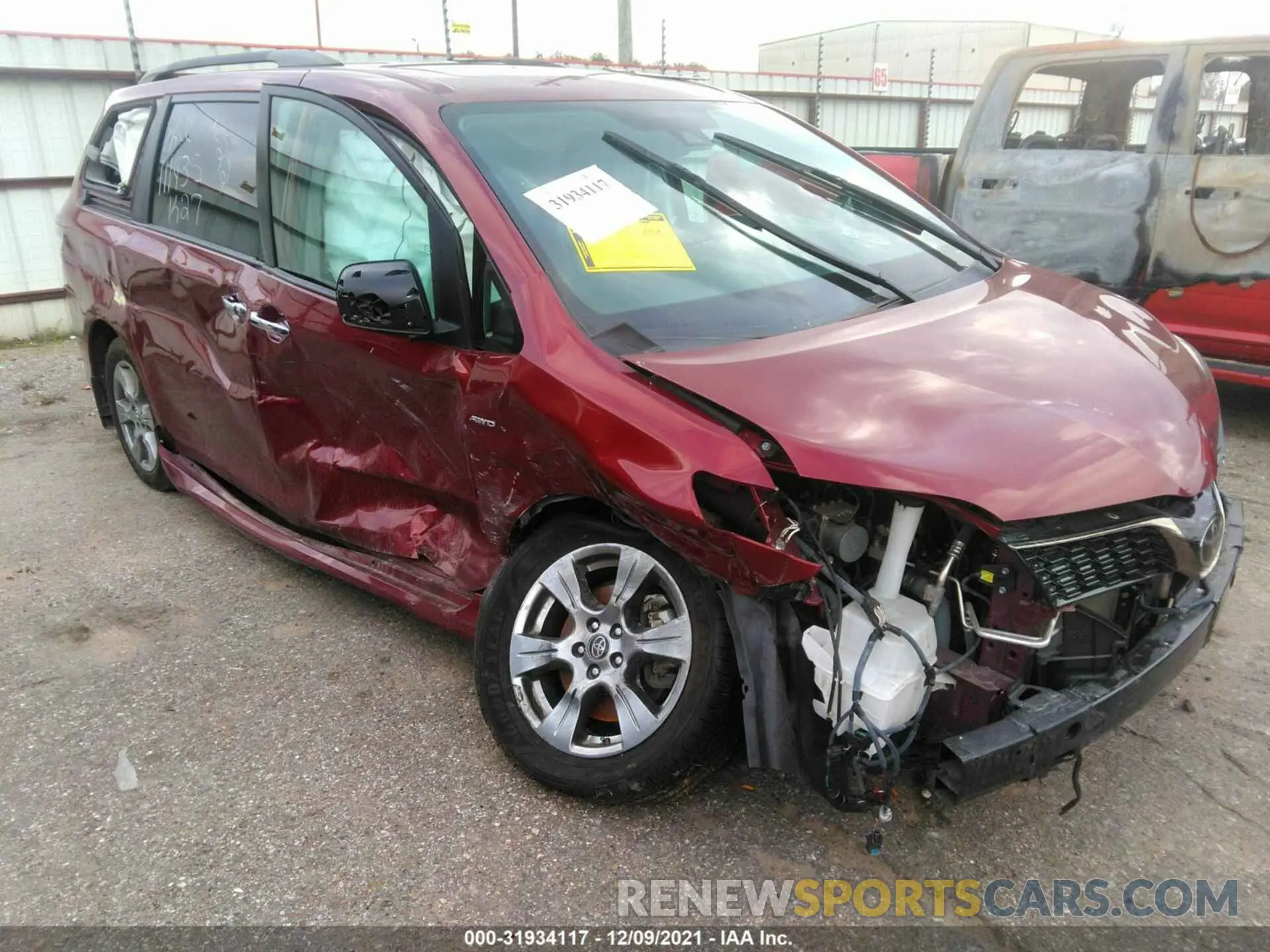 6 fotografías del automóvil dañado 5TDEZ3DC6KS216159 TOYOTA SIENNA 2019