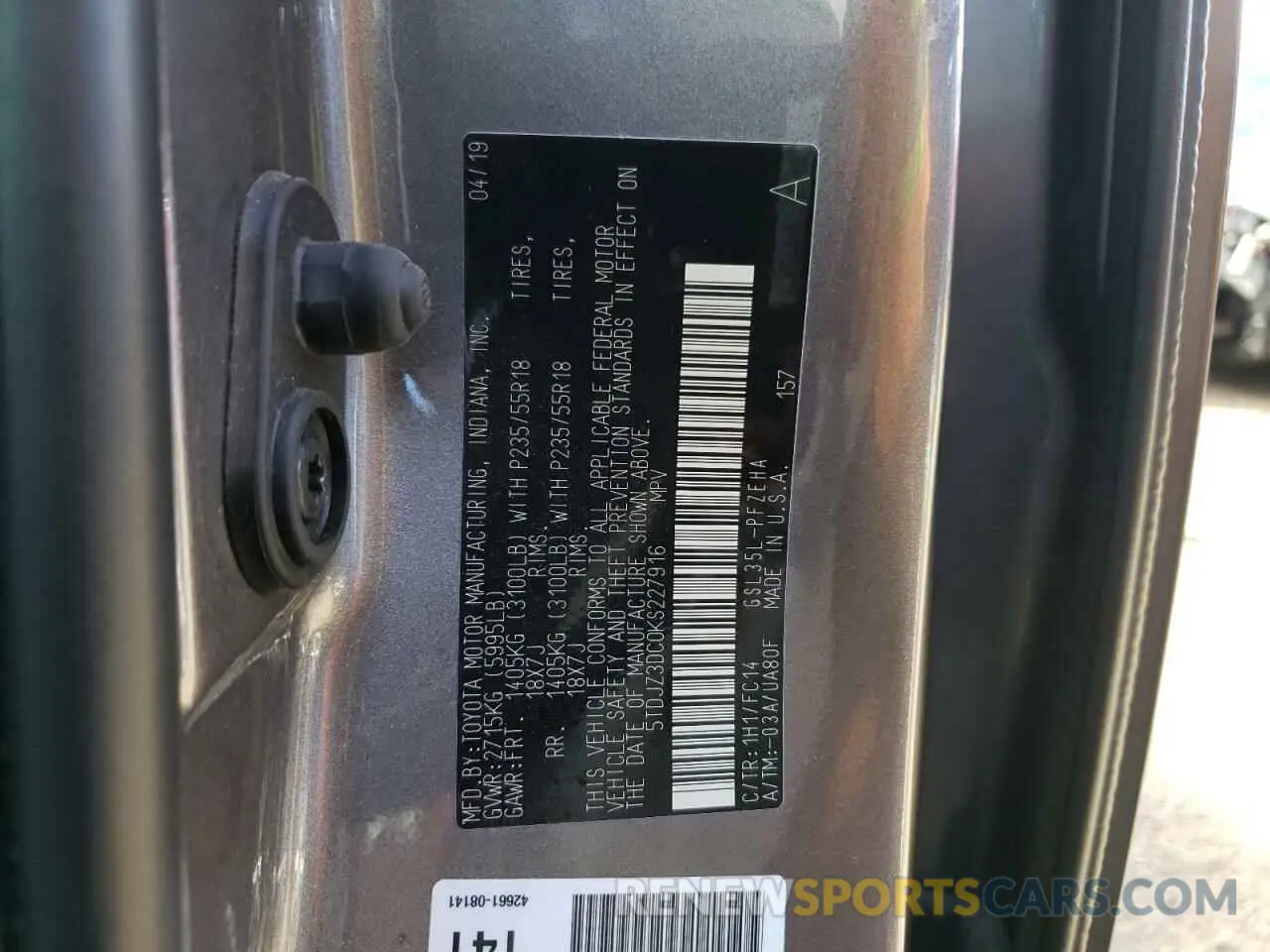 10 fotografías del automóvil dañado 5TDJZ3DC0KS227916 TOYOTA SIENNA 2019