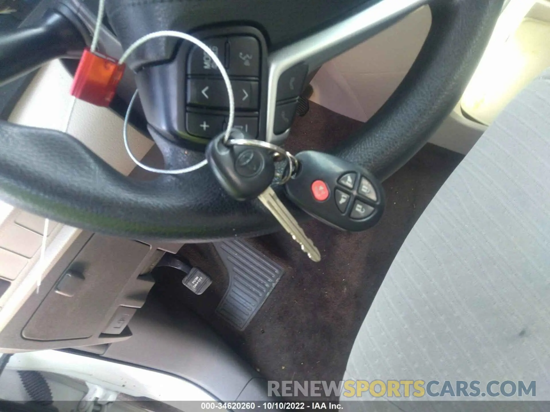 11 fotografías del automóvil dañado 5TDKZ3DC0KS974548 TOYOTA SIENNA 2019
