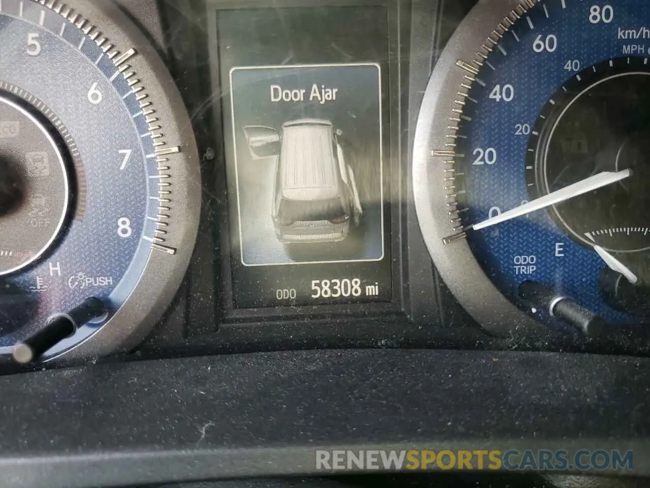 8 fotografías del automóvil dañado 5TDKZ3DC9KS004102 TOYOTA SIENNA 2019