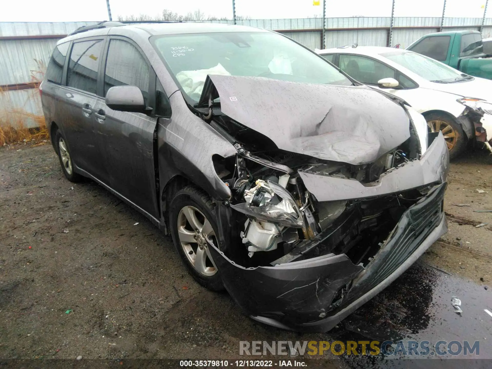 1 fotografías del automóvil dañado 5TDKZ3DC9KS999139 TOYOTA SIENNA 2019