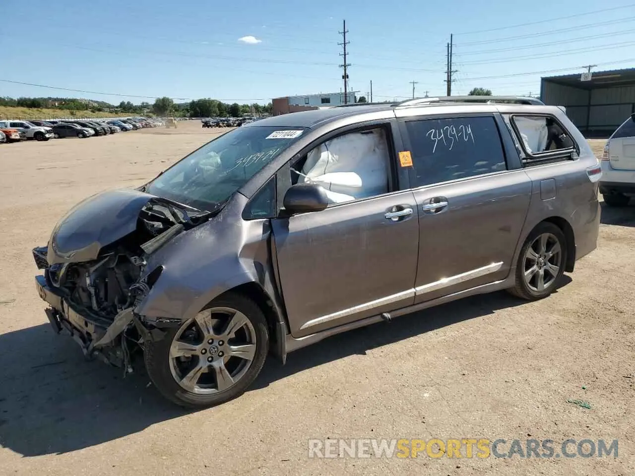 1 fotografías del automóvil dañado 5TDXZ3DC1KS002415 TOYOTA SIENNA 2019