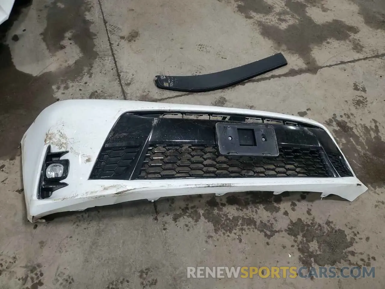 15 fotografías del automóvil dañado 5TDXZ3DC3KS979491 TOYOTA SIENNA 2019
