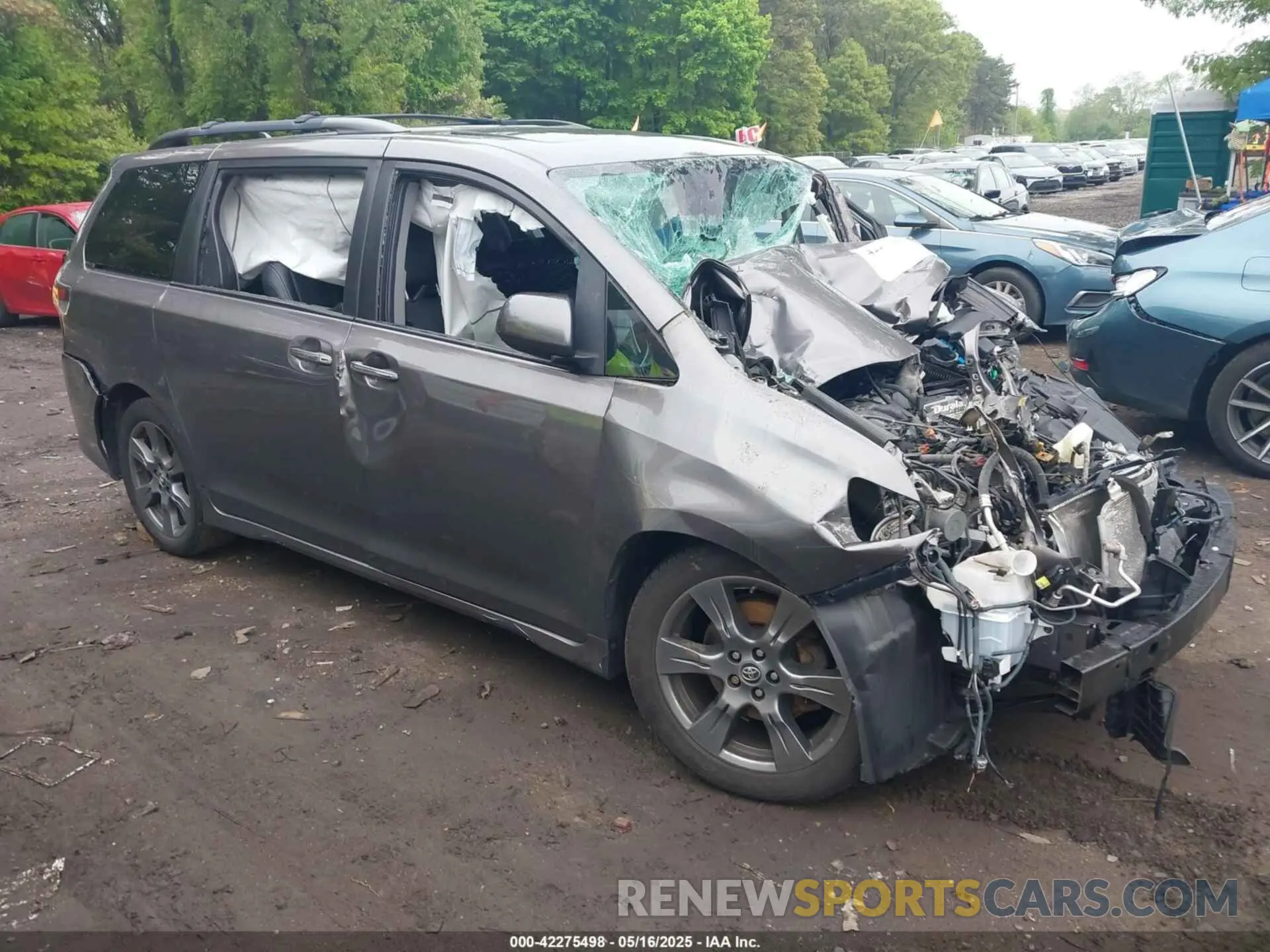 1 fotografías del automóvil dañado 5TDXZ3DC4KS014221 TOYOTA SIENNA 2019