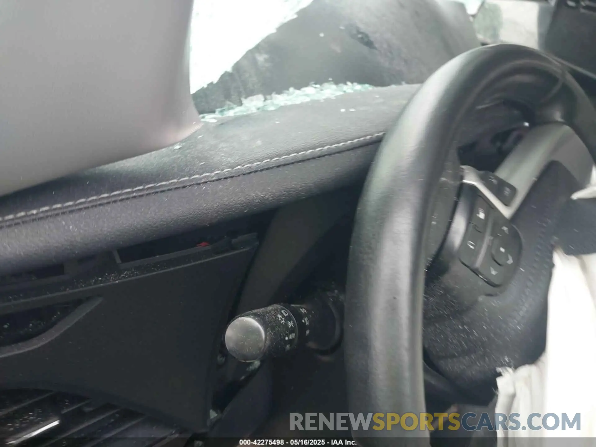14 fotografías del automóvil dañado 5TDXZ3DC4KS014221 TOYOTA SIENNA 2019