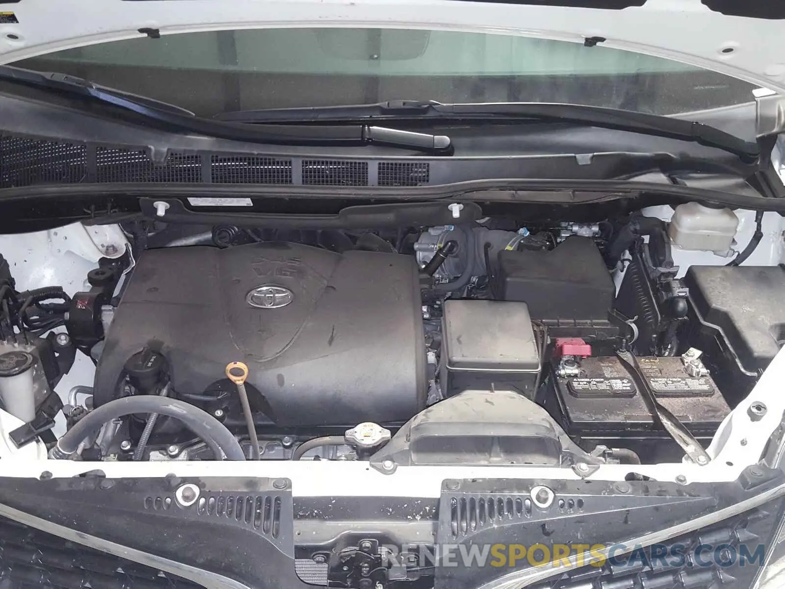 7 fotografías del automóvil dañado 5TDXZ3DC9KS971458 TOYOTA SIENNA 2019
