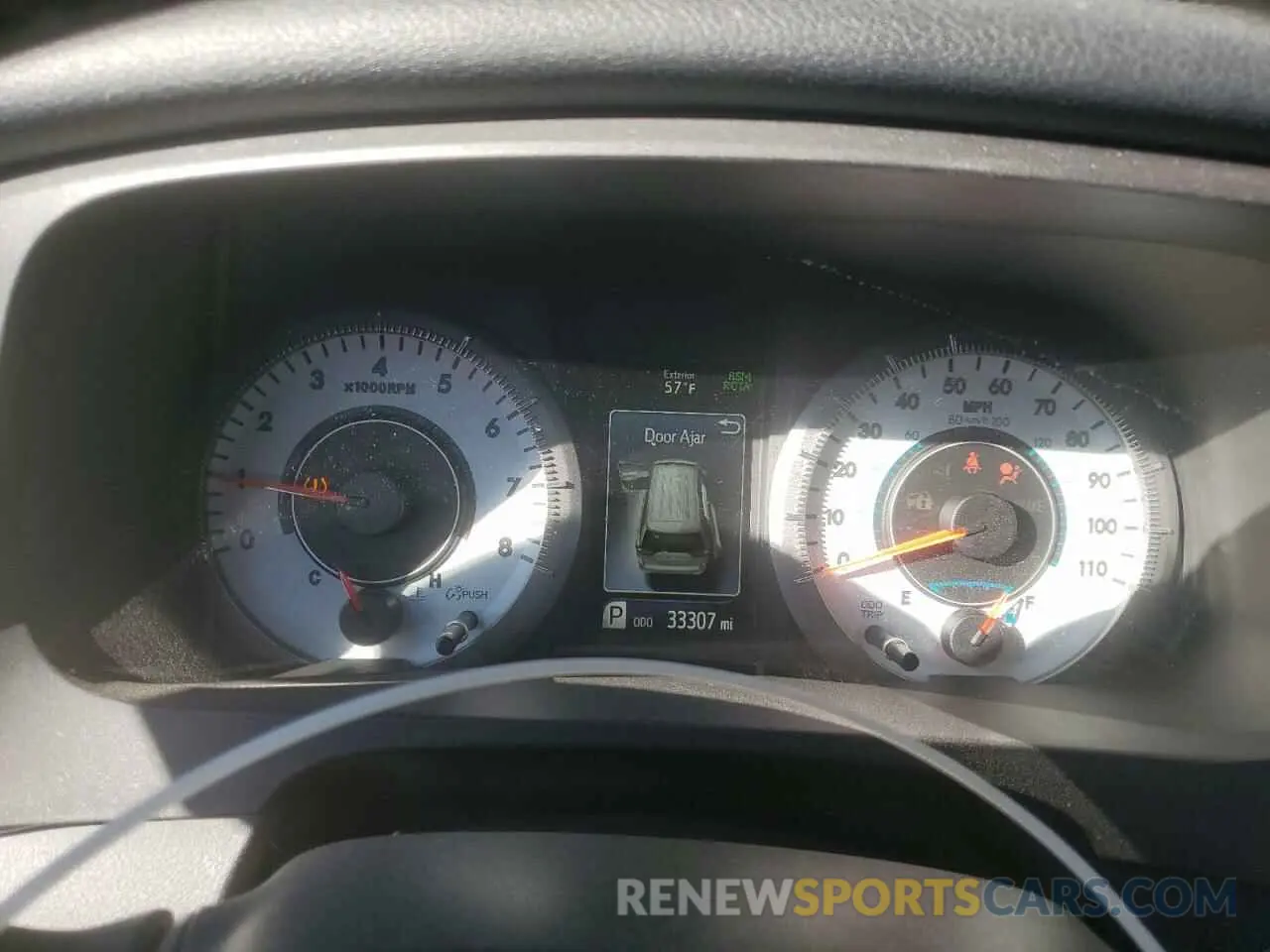 9 fotografías del automóvil dañado 5TDXZ3DC9KS978717 TOYOTA SIENNA 2019