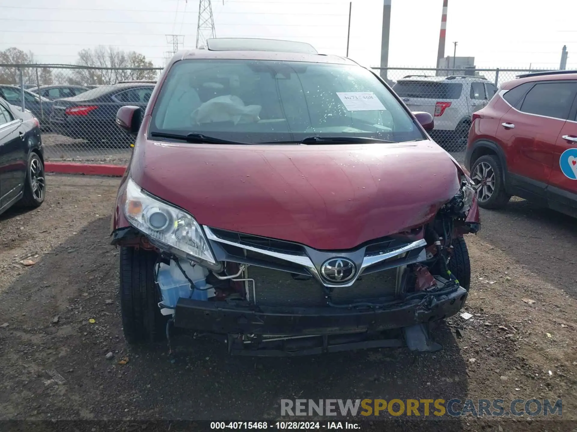 12 fotografías del automóvil dañado 5TDYZ3DC1KS005299 TOYOTA SIENNA 2019