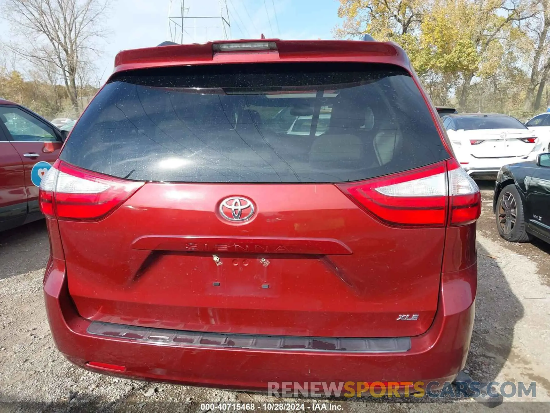 16 fotografías del automóvil dañado 5TDYZ3DC1KS005299 TOYOTA SIENNA 2019