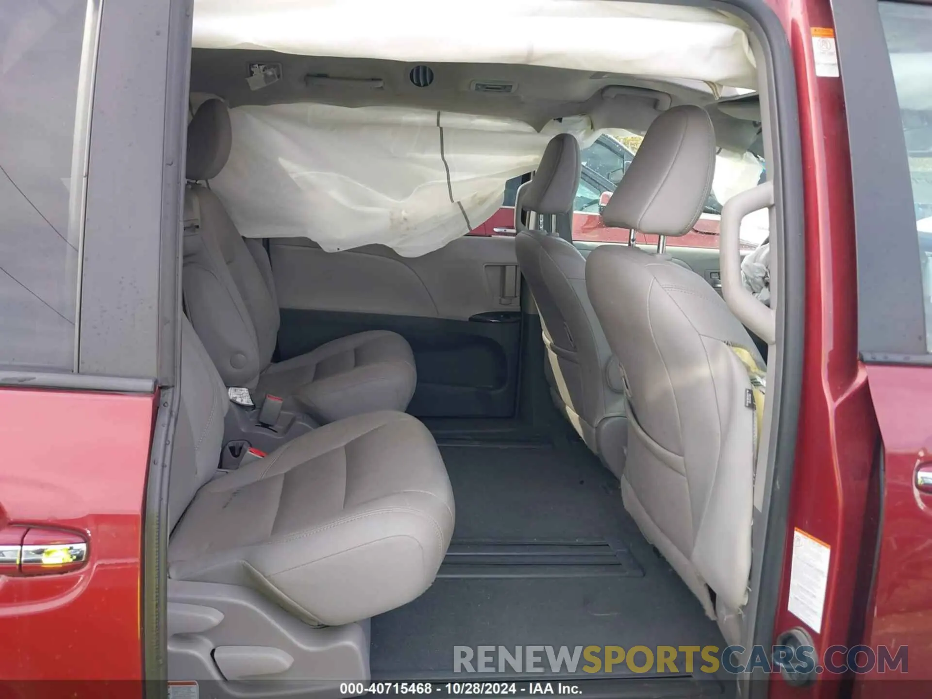 8 fotografías del automóvil dañado 5TDYZ3DC1KS005299 TOYOTA SIENNA 2019