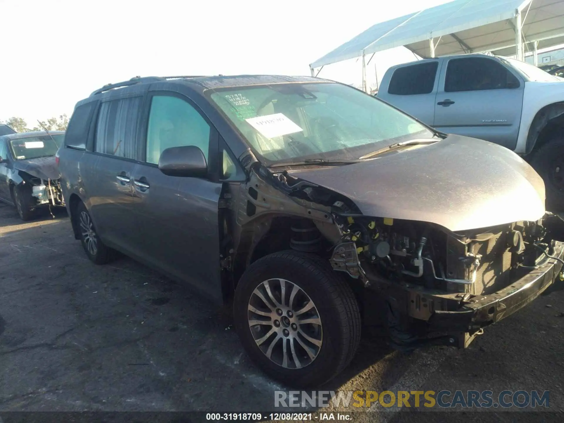 1 fotografías del automóvil dañado 5TDYZ3DC1KS988971 TOYOTA SIENNA 2019