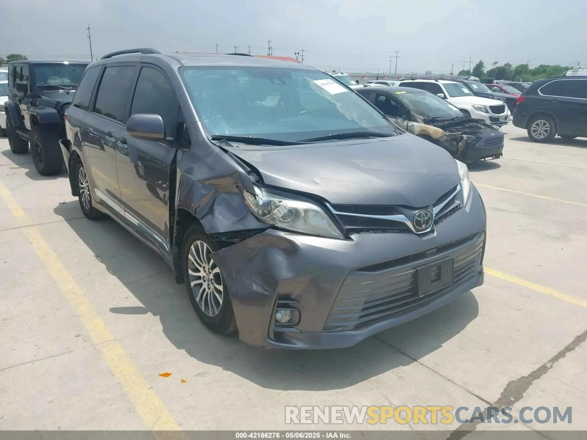 1 fotografías del automóvil dañado 5TDYZ3DC4KS970576 TOYOTA SIENNA 2019
