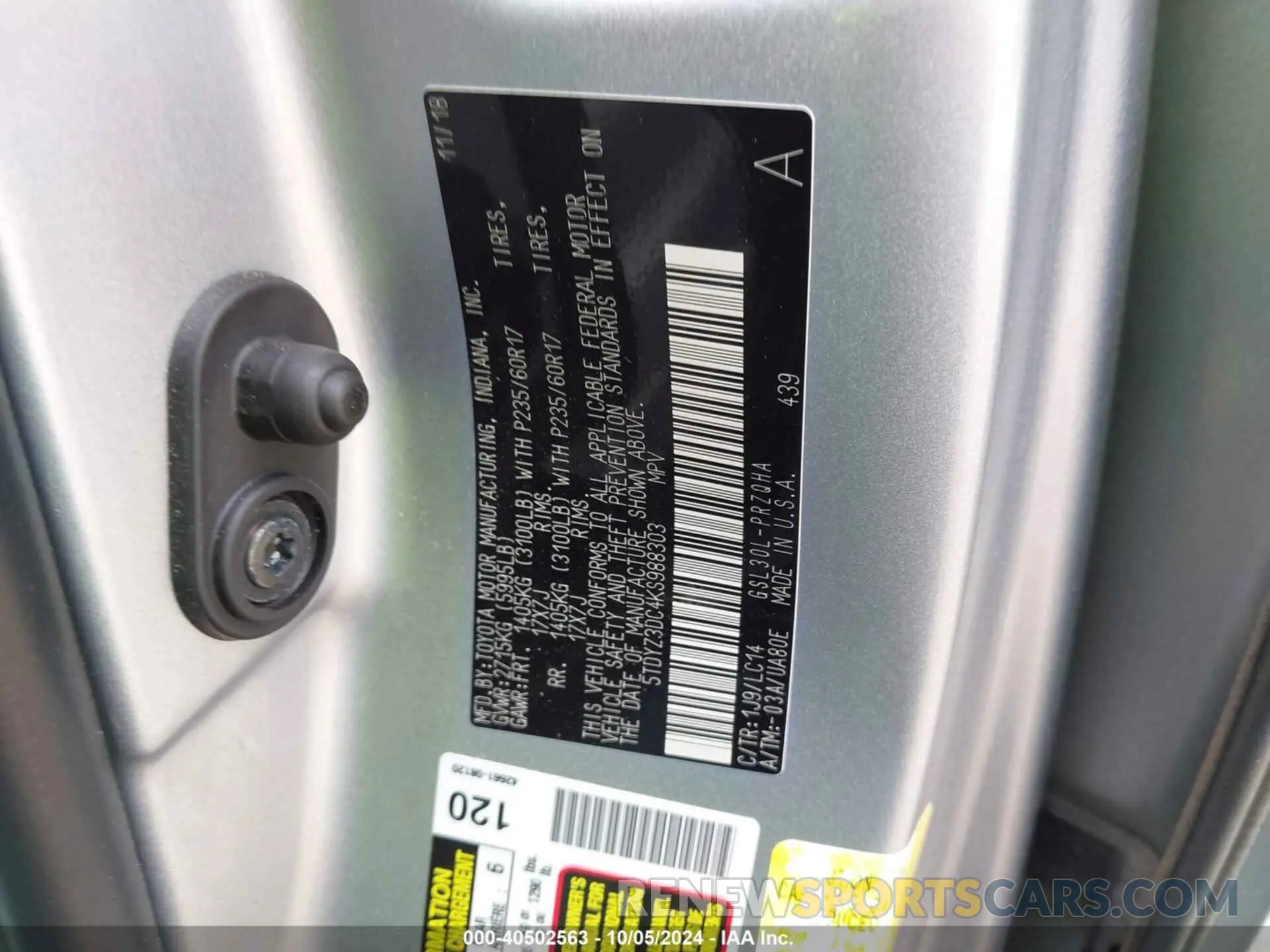 9 fotografías del automóvil dañado 5TDYZ3DC4KS988303 TOYOTA SIENNA 2019