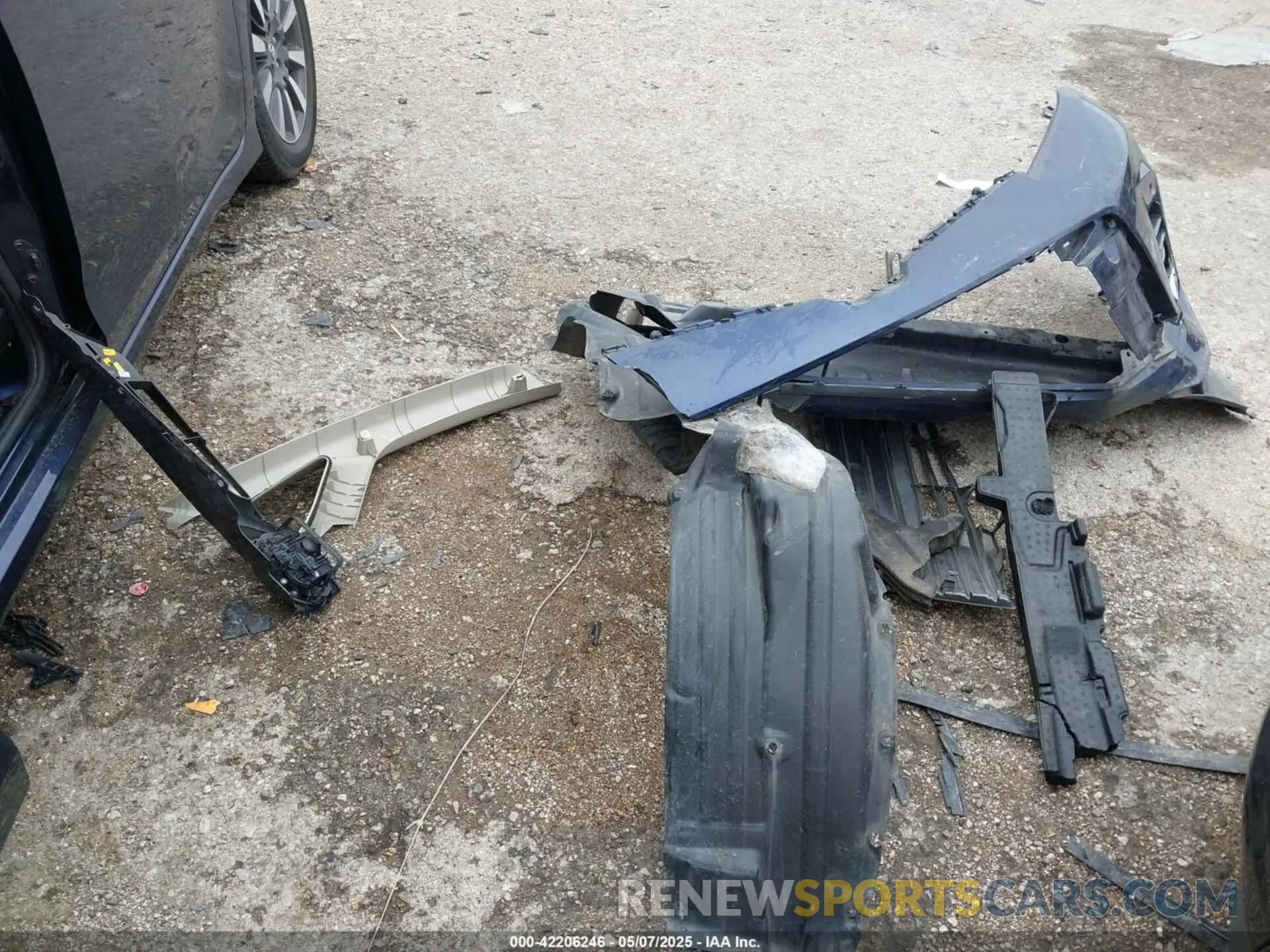 12 fotografías del automóvil dañado 5TDYZ3DC5KS003944 TOYOTA SIENNA 2019