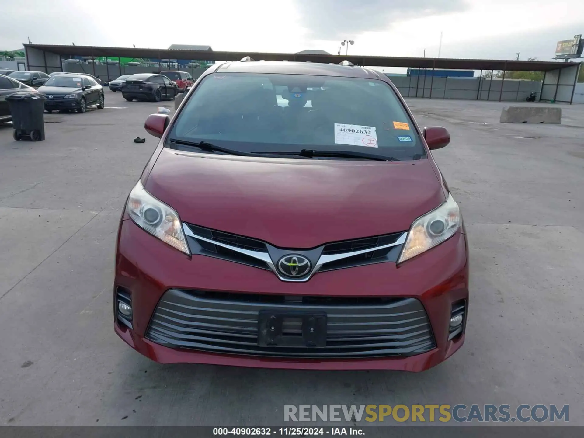 12 fotografías del automóvil dañado 5TDYZ3DC6KS013222 TOYOTA SIENNA 2019