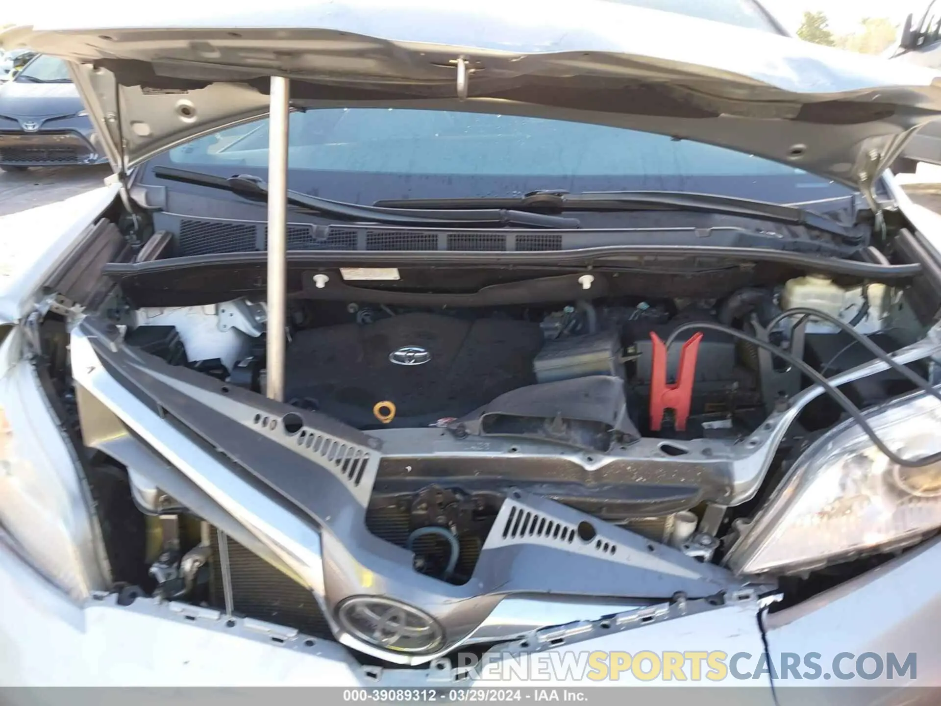 10 fotografías del automóvil dañado 5TDYZ3DC6KS969641 TOYOTA SIENNA 2019