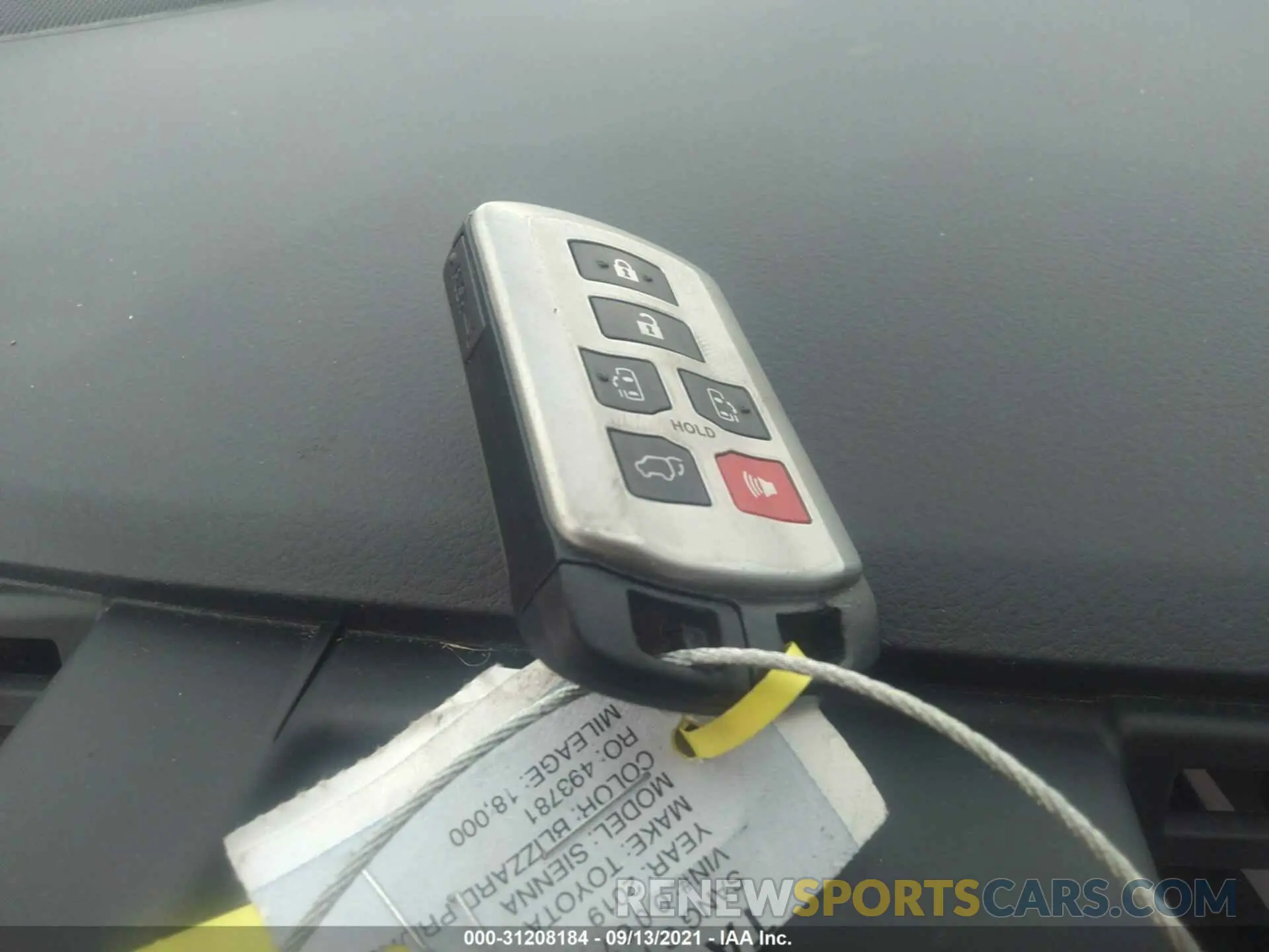 11 fotografías del automóvil dañado 5TDYZ3DC7KS006750 TOYOTA SIENNA 2019