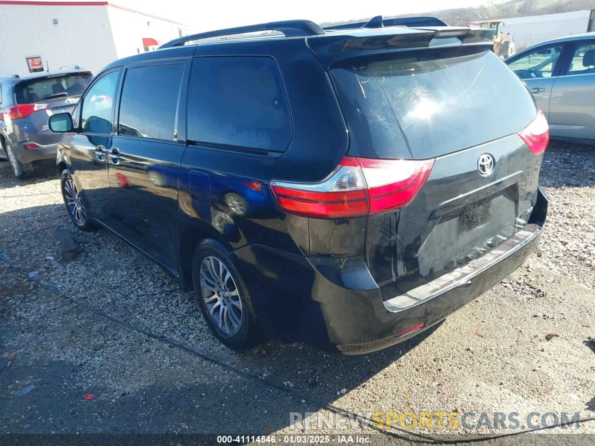 3 fotografías del automóvil dañado 5TDYZ3DC9KS995408 TOYOTA SIENNA 2019