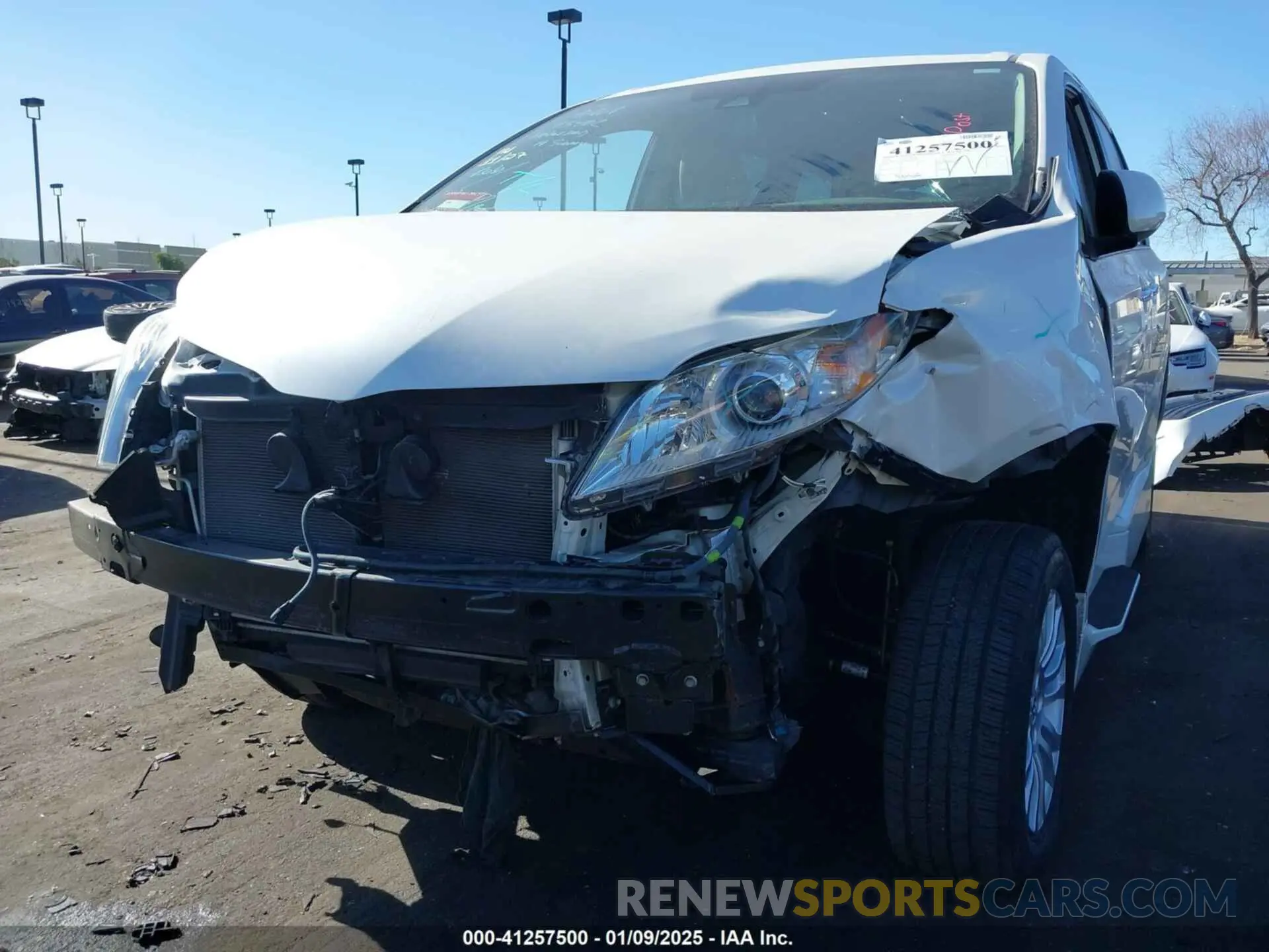 6 fotografías del automóvil dañado 5TDYZ3DC9KS997594 TOYOTA SIENNA 2019