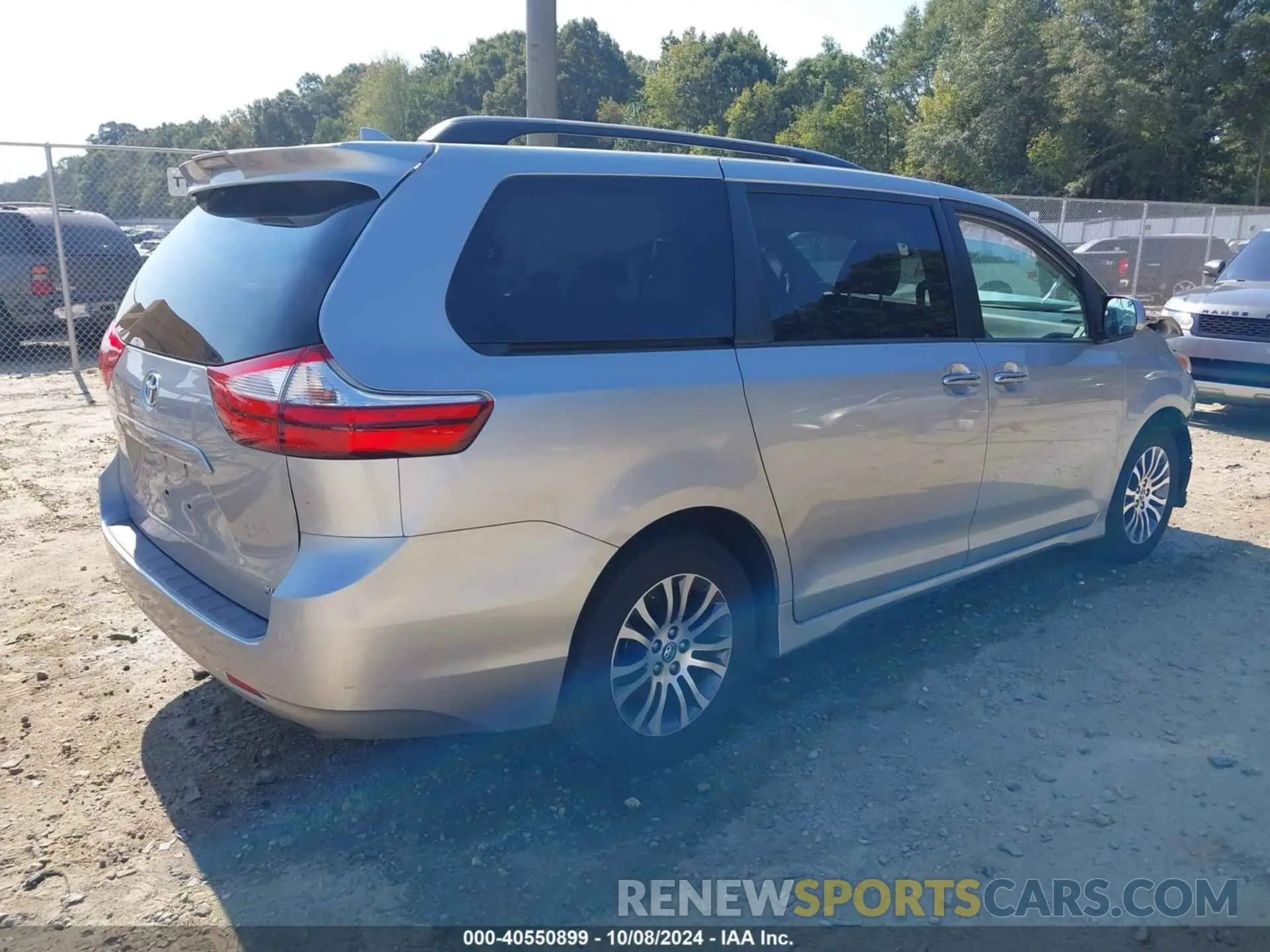 4 fotografías del automóvil dañado 5TDYZ3DCXKS987964 TOYOTA SIENNA 2019