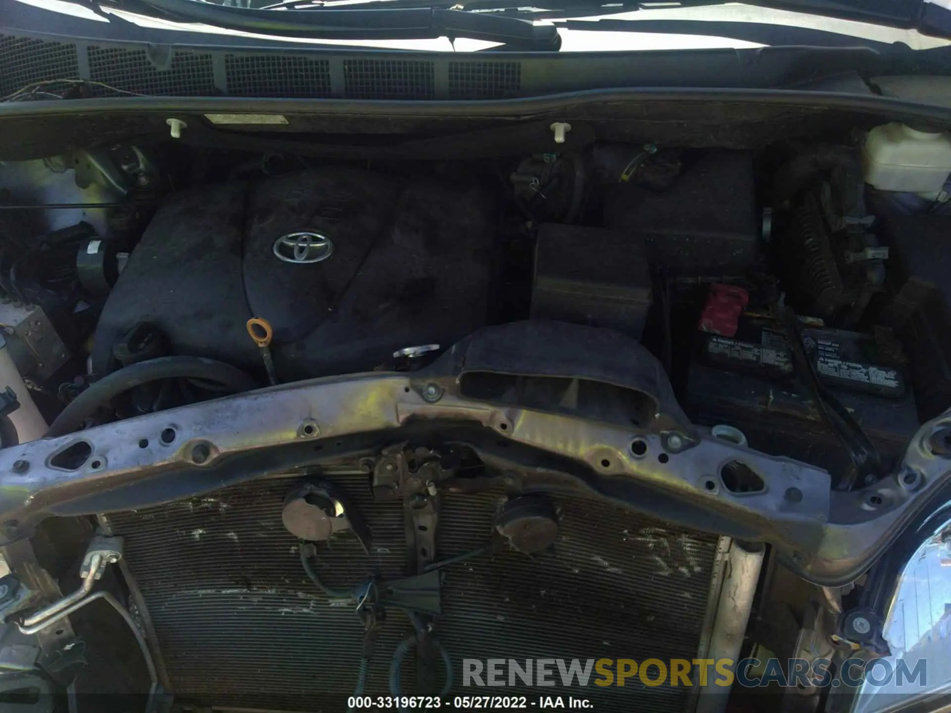 10 fotografías del automóvil dañado 5TDZZ3DC7KS008096 TOYOTA SIENNA 2019