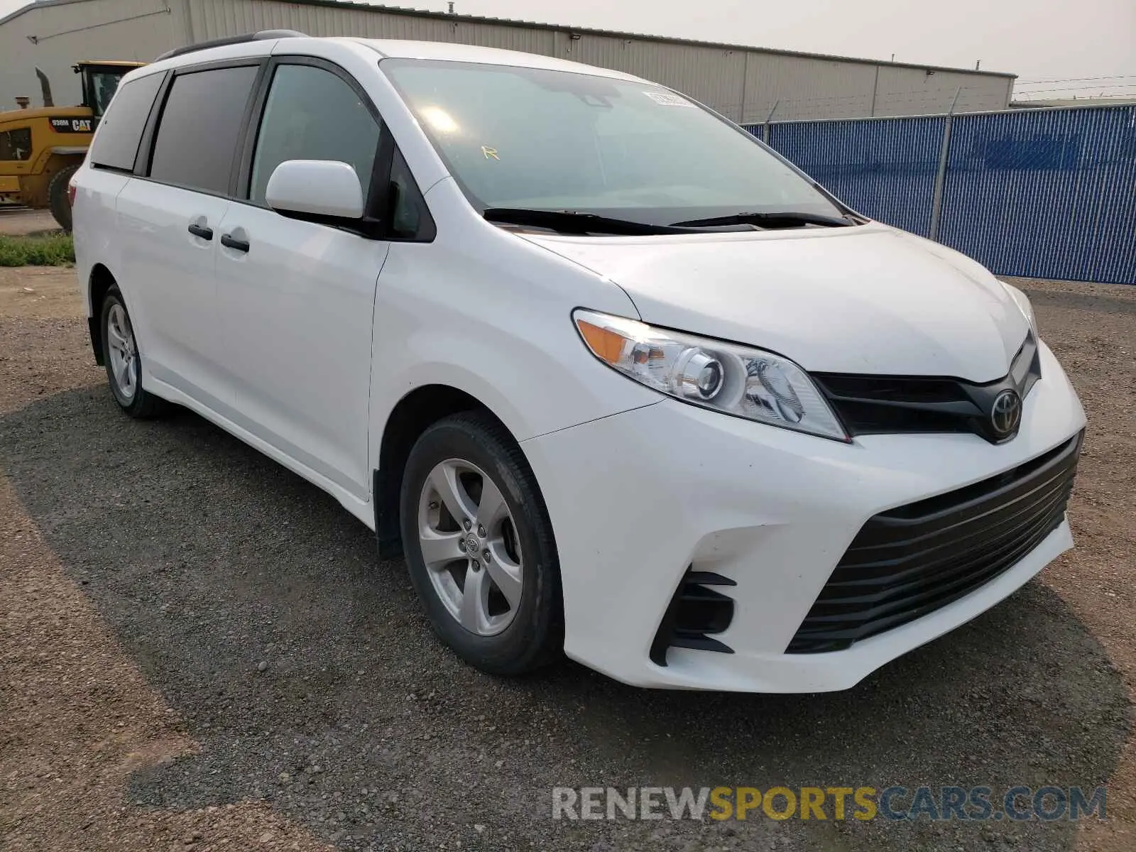 1 fotografías del automóvil dañado 5TDZZ3DC7KS996755 TOYOTA SIENNA 2019