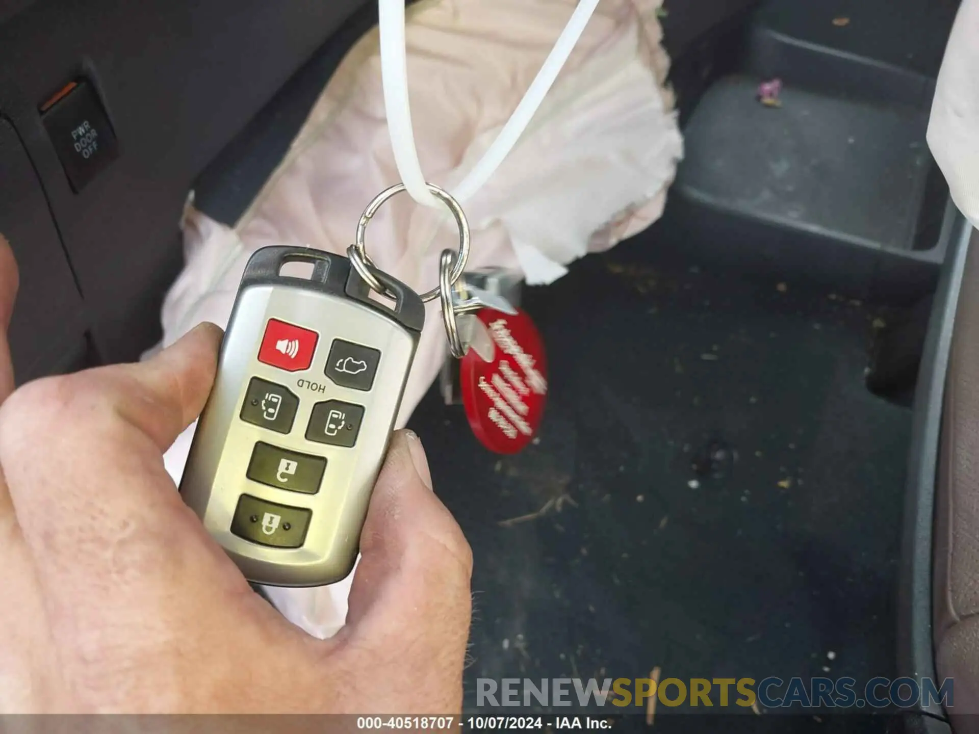 11 fotografías del automóvil dañado 5TDDZ3DC1LS232928 TOYOTA SIENNA 2020