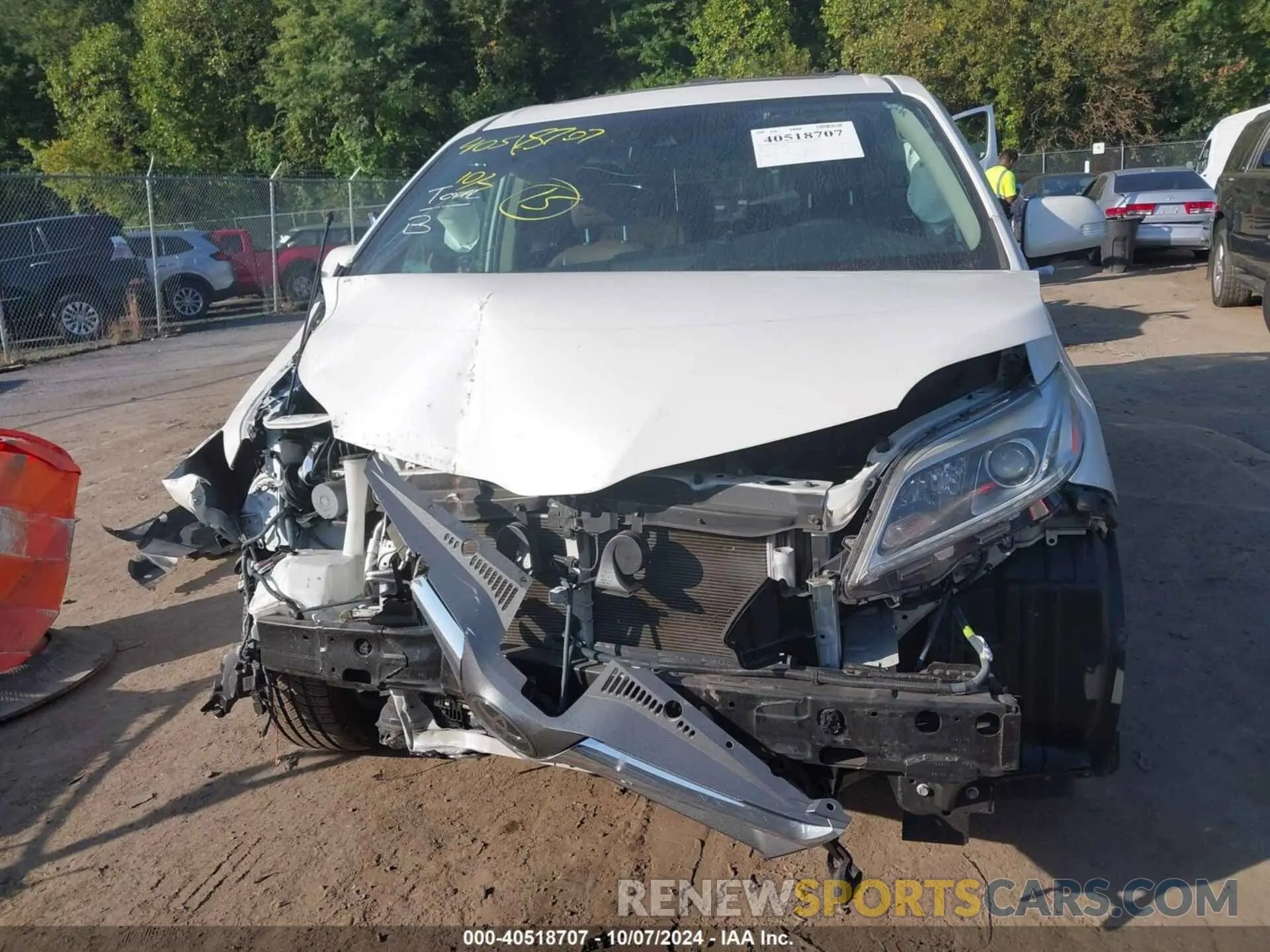 12 fotografías del automóvil dañado 5TDDZ3DC1LS232928 TOYOTA SIENNA 2020