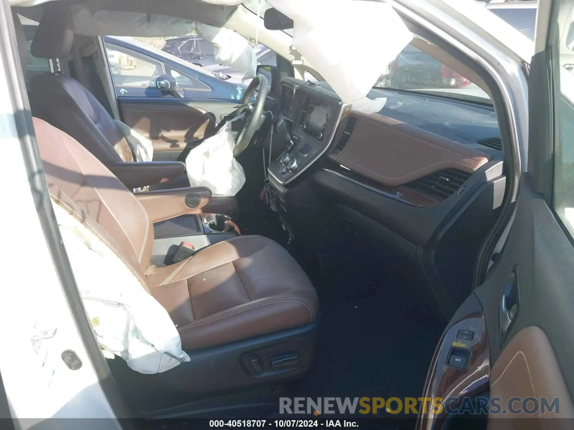 5 fotografías del automóvil dañado 5TDDZ3DC1LS232928 TOYOTA SIENNA 2020