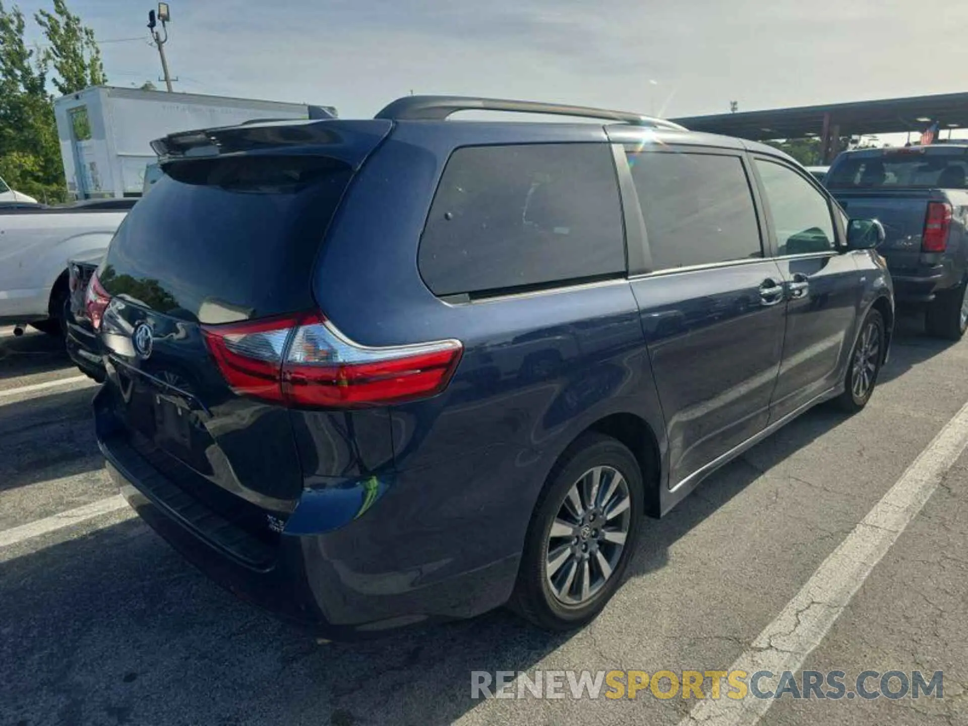 18 fotografías del automóvil dañado 5TDDZ3DC2LS249611 TOYOTA SIENNA 2020