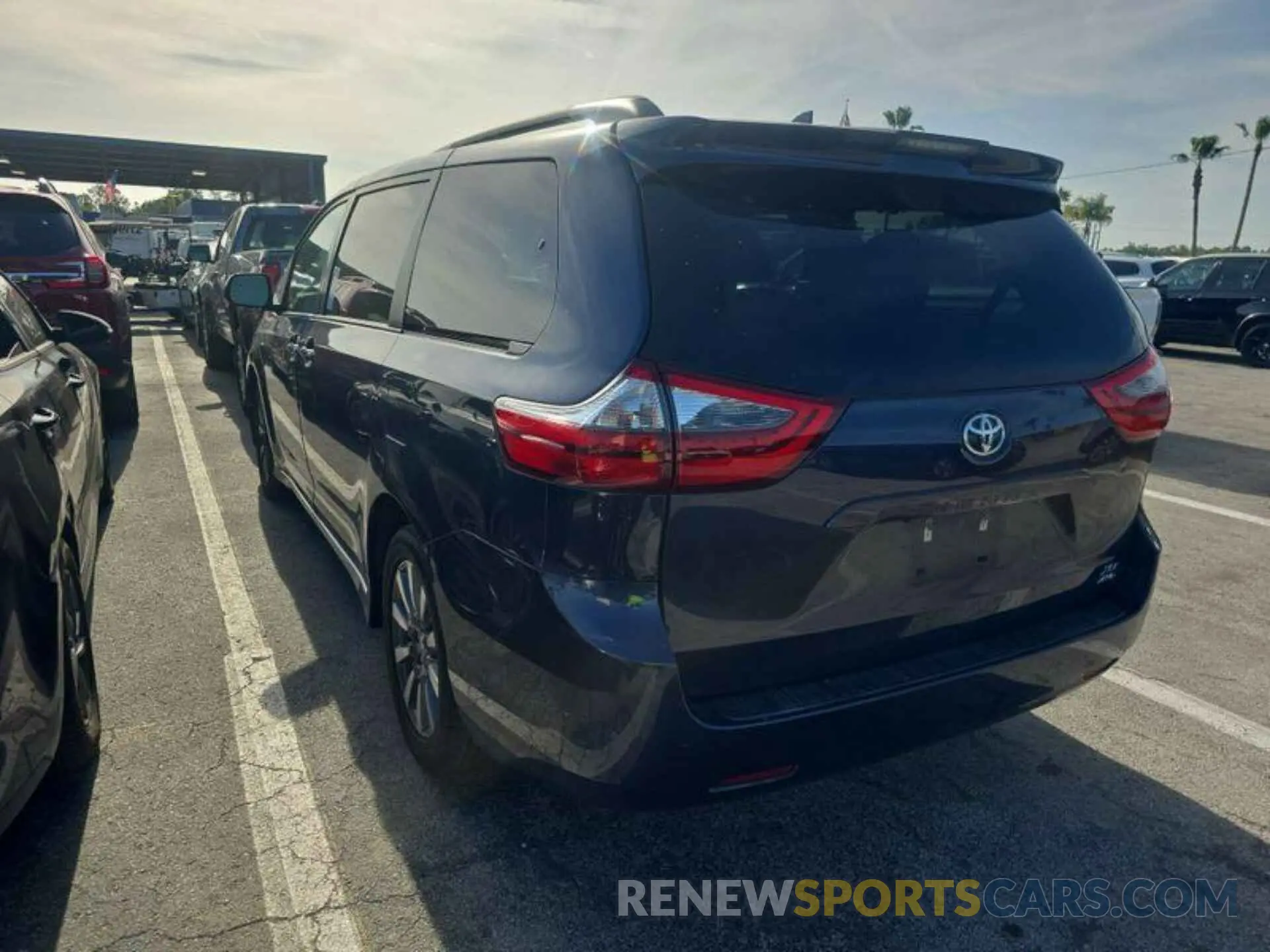9 fotografías del automóvil dañado 5TDDZ3DC2LS249611 TOYOTA SIENNA 2020