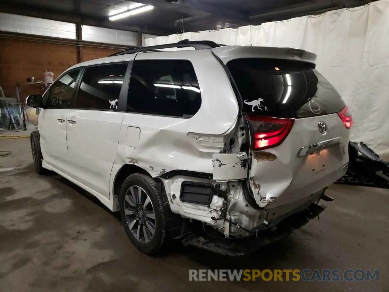 3 fotografías del automóvil dañado 5TDDZ3DC6LS234478 TOYOTA SIENNA 2020