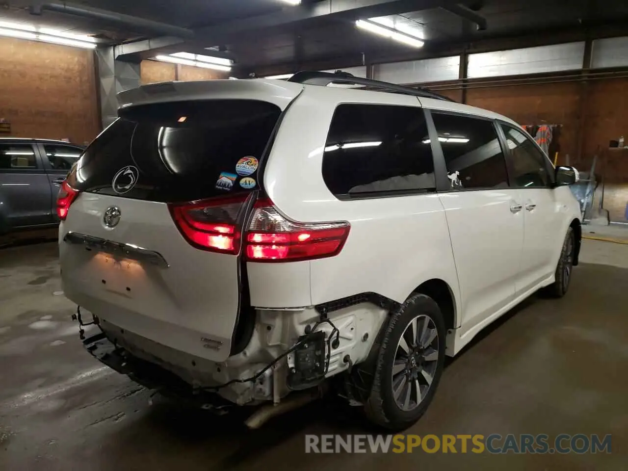 4 fotografías del automóvil dañado 5TDDZ3DC6LS234478 TOYOTA SIENNA 2020