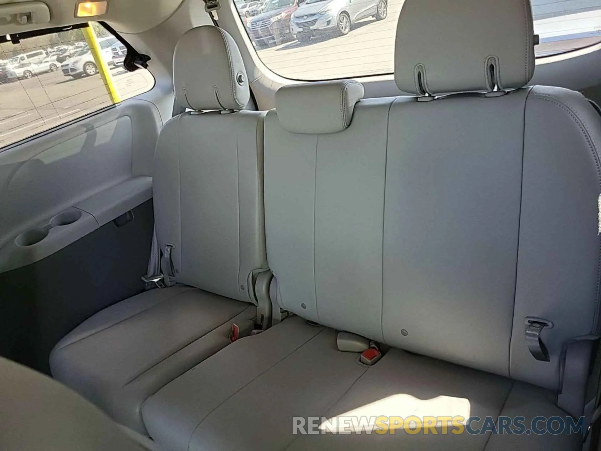 19 fotografías del automóvil dañado 5TDDZ3DC8LS230299 TOYOTA SIENNA 2020