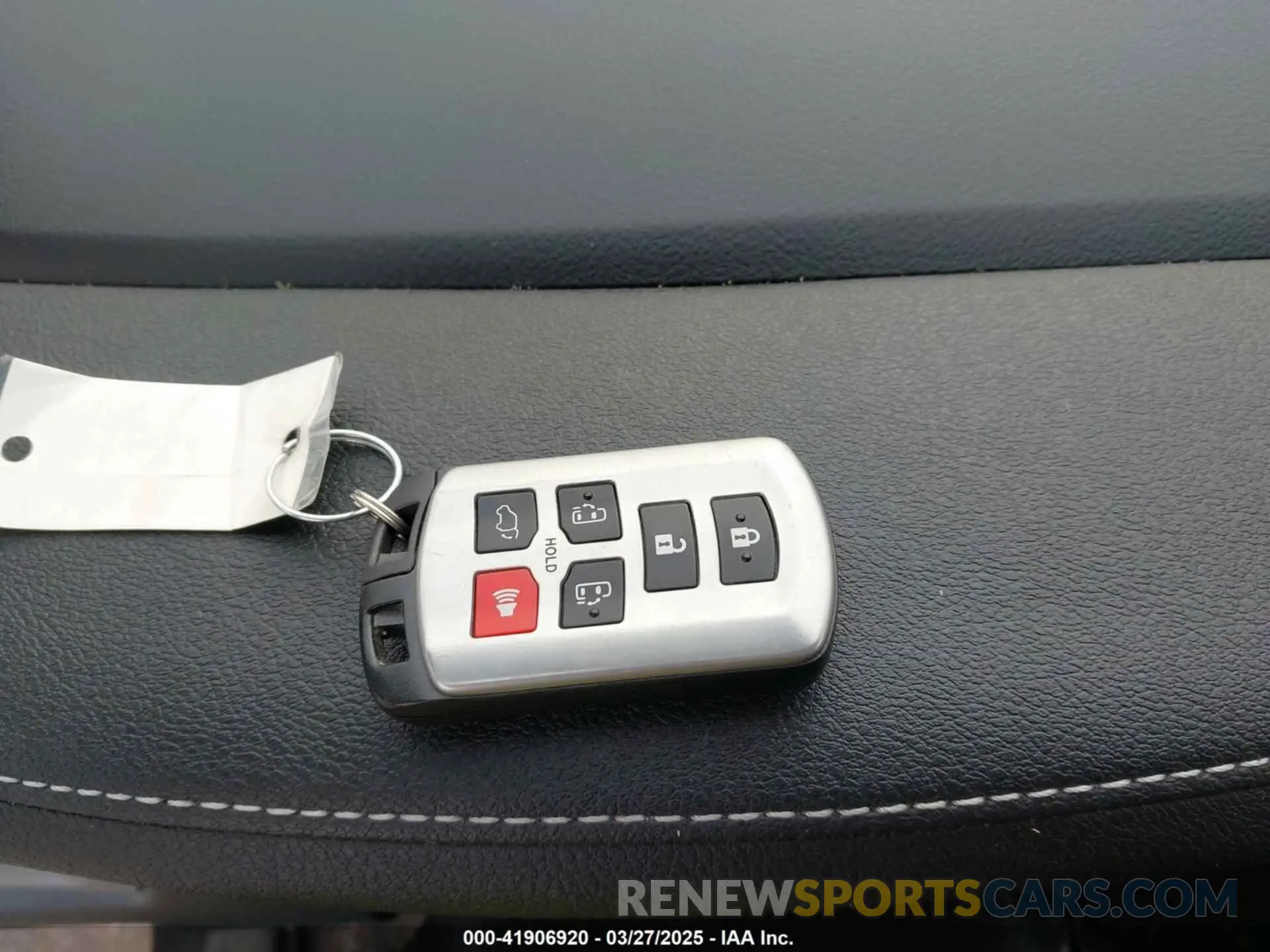 11 fotografías del automóvil dañado 5TDEZ3DC3LS238377 TOYOTA SIENNA 2020