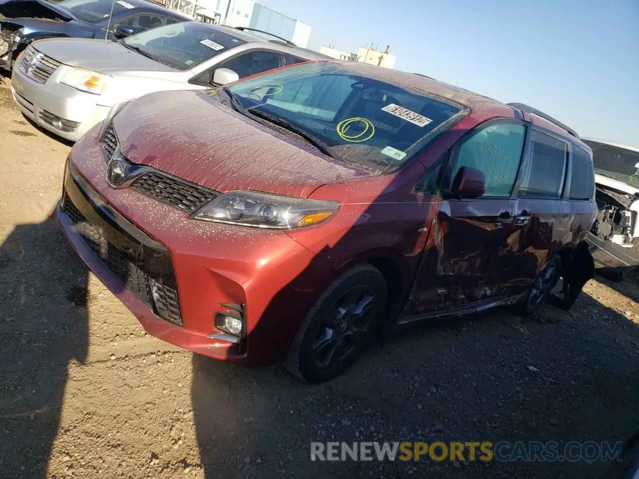 2 fotografías del automóvil dañado 5TDEZ3DC5LS238574 TOYOTA SIENNA 2020