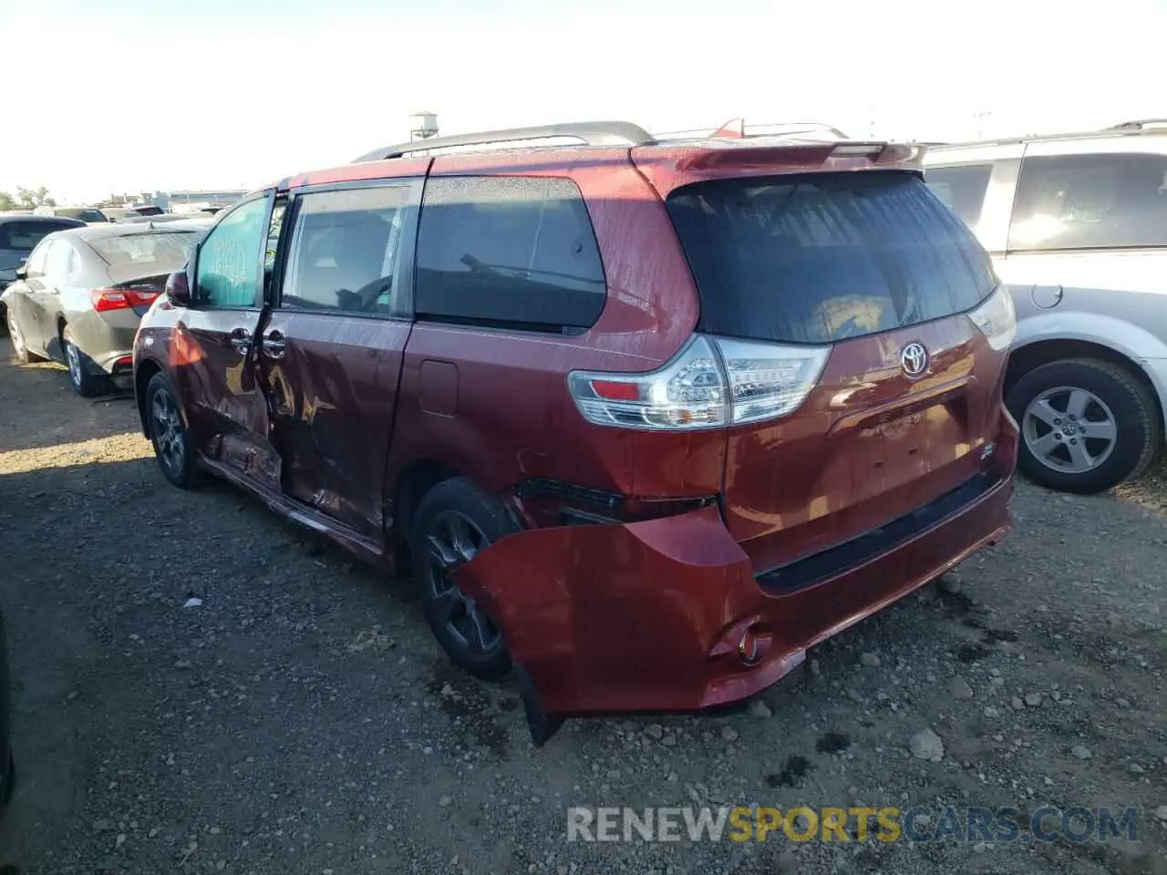 3 fotografías del automóvil dañado 5TDEZ3DC5LS238574 TOYOTA SIENNA 2020