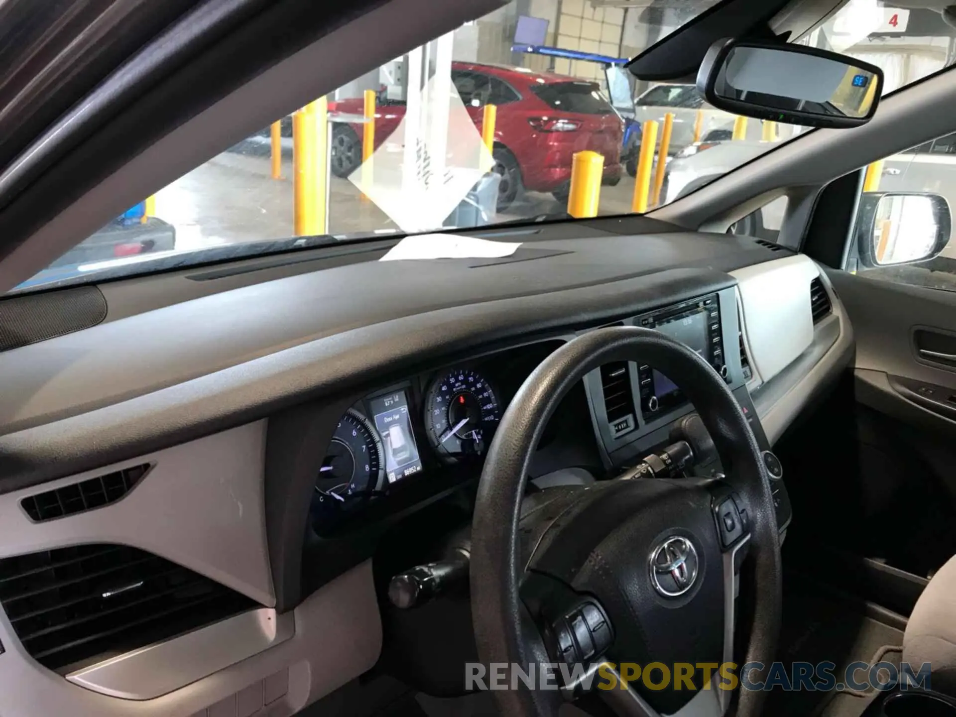20 fotografías del automóvil dañado 5TDJZ3DC6LS245225 TOYOTA SIENNA 2020