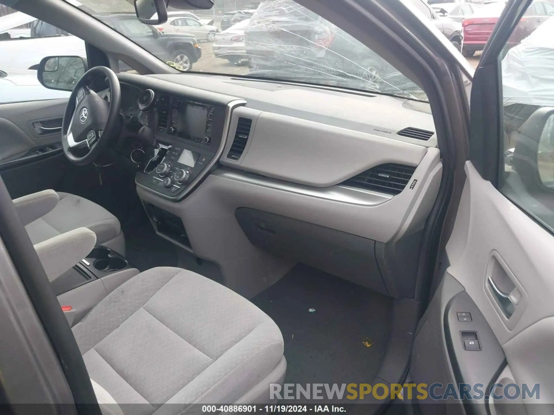 5 fotografías del automóvil dañado 5TDKZ3DC0LS040438 TOYOTA SIENNA 2020