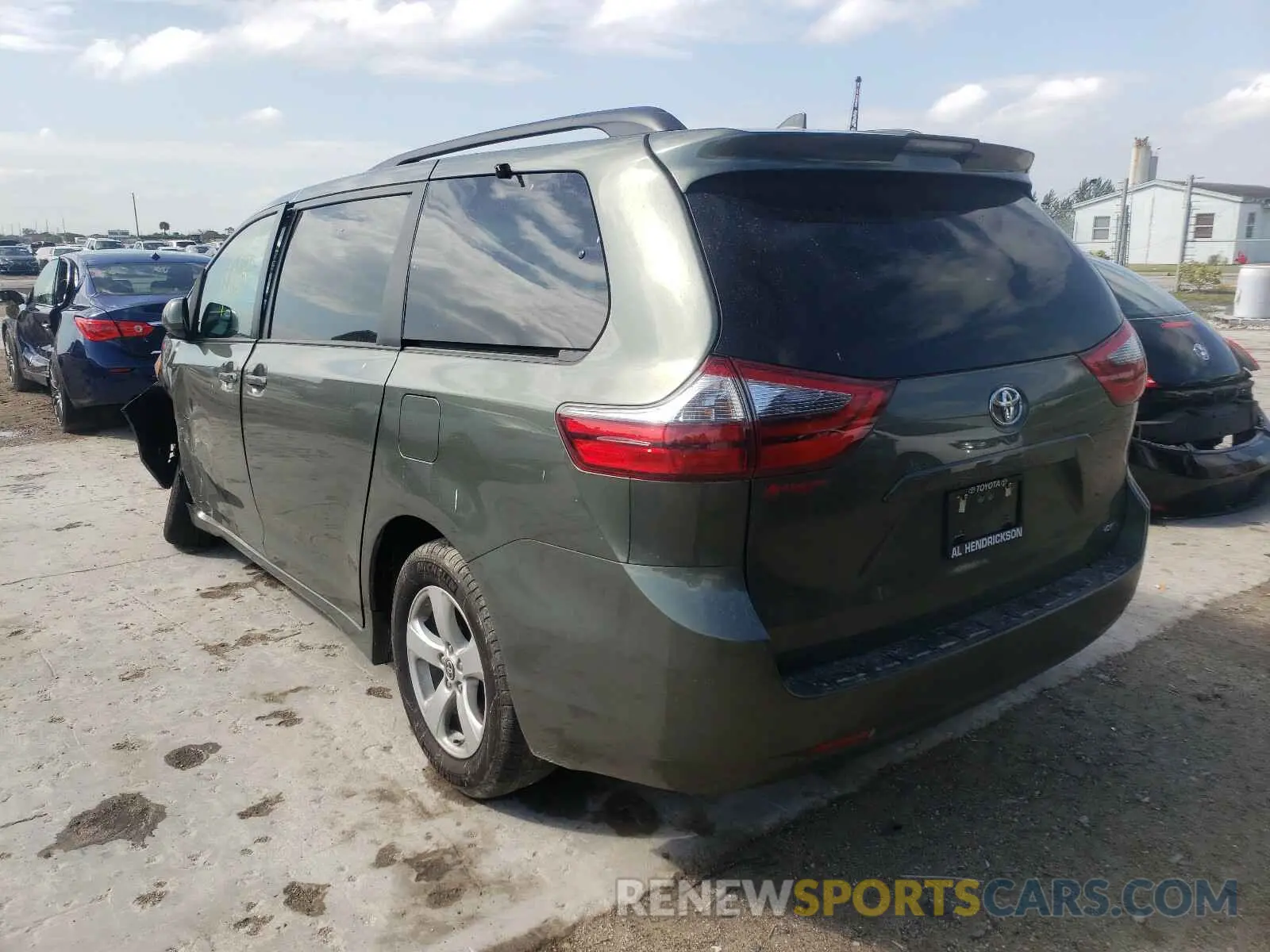 3 fotografías del automóvil dañado 5TDKZ3DC0LS083631 TOYOTA SIENNA 2020
