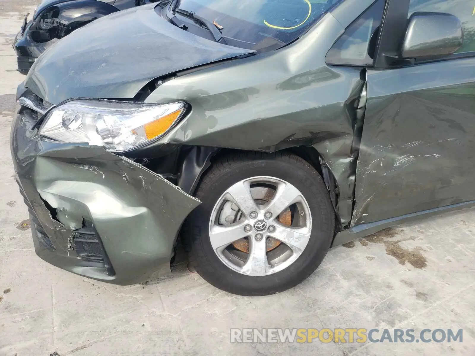 9 fotografías del automóvil dañado 5TDKZ3DC0LS083631 TOYOTA SIENNA 2020