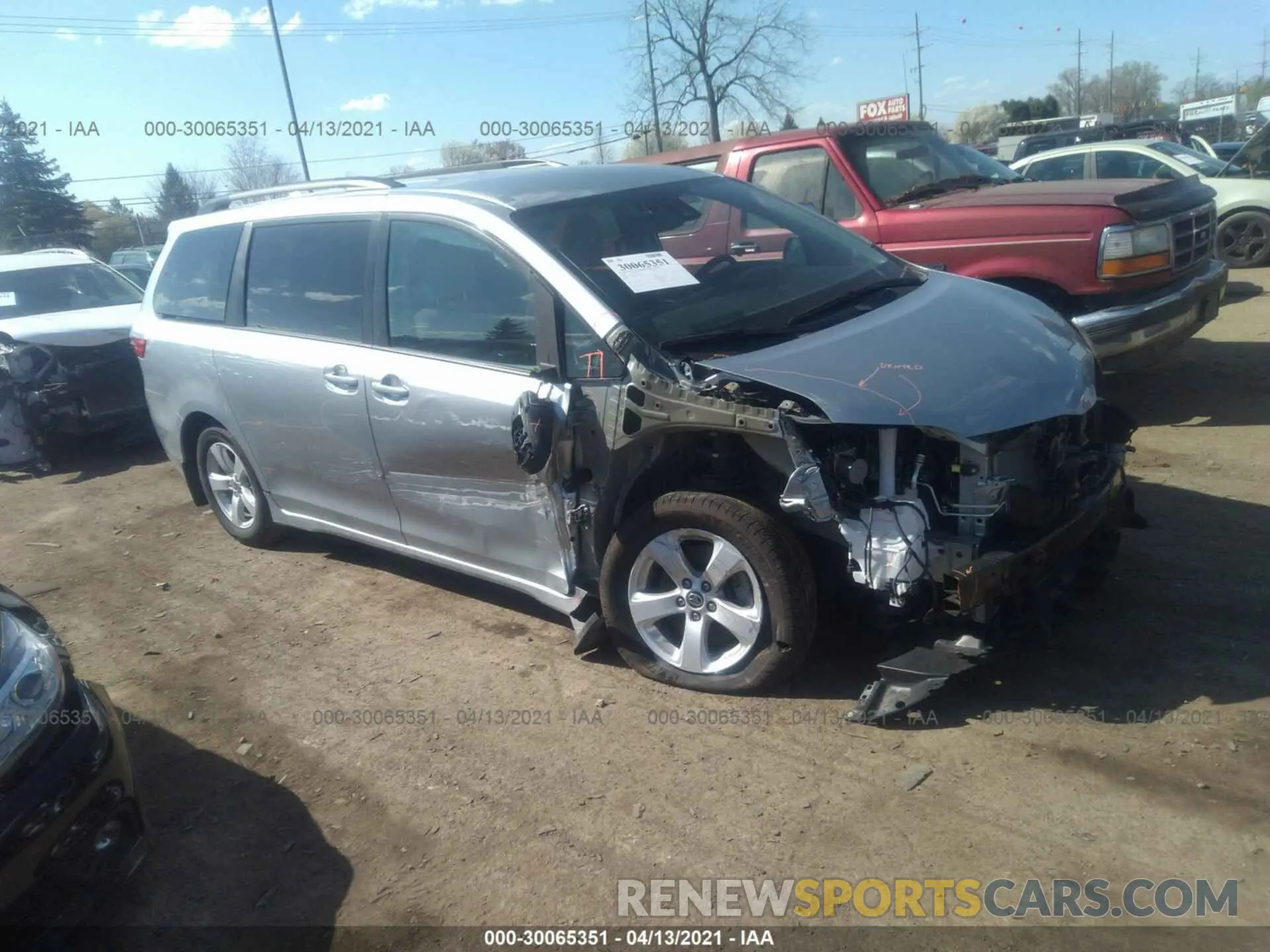 1 fotografías del automóvil dañado 5TDKZ3DC0LS084097 TOYOTA SIENNA 2020
