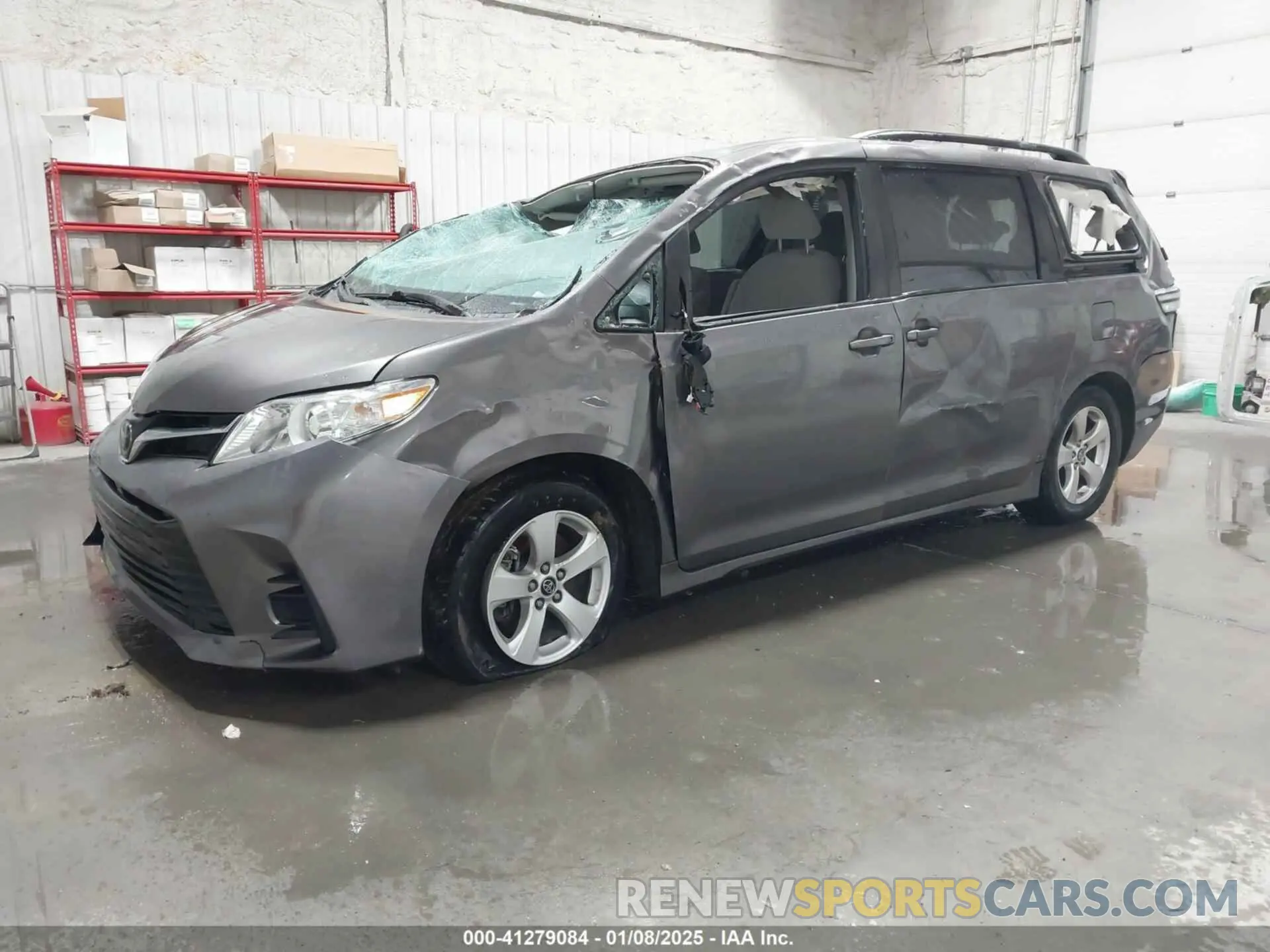 2 fotografías del automóvil dañado 5TDKZ3DC1LS048256 TOYOTA SIENNA 2020