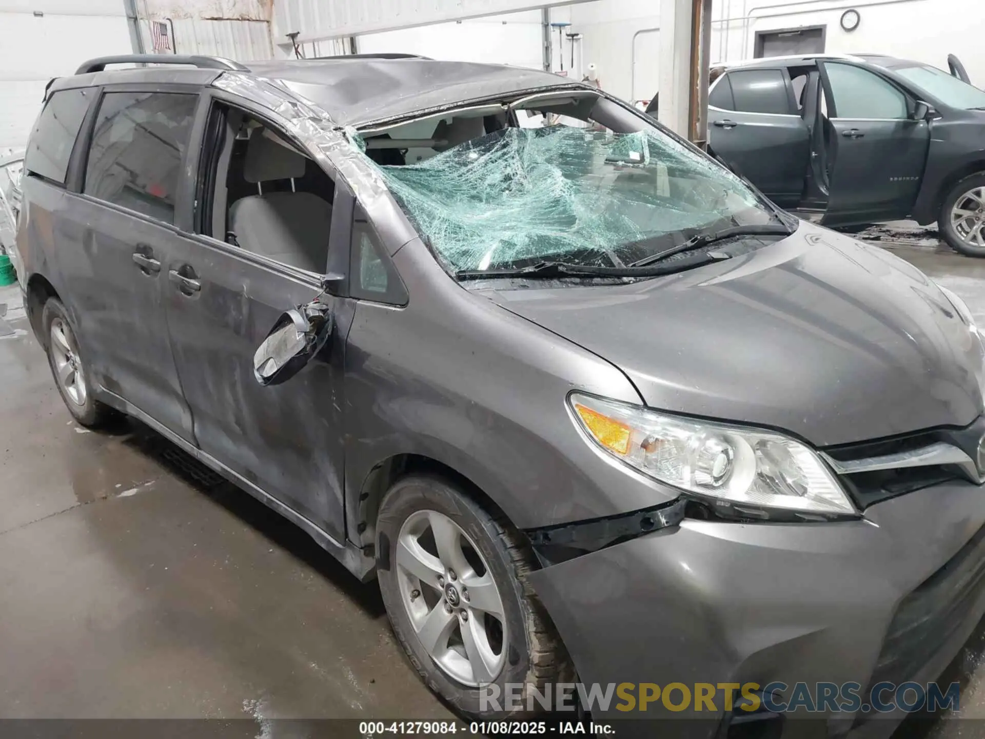 6 fotografías del automóvil dañado 5TDKZ3DC1LS048256 TOYOTA SIENNA 2020