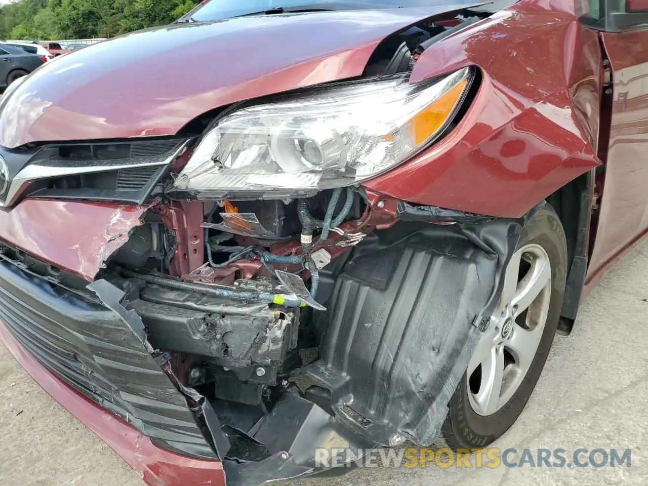 9 fotografías del automóvil dañado 5TDKZ3DC2LS030350 TOYOTA SIENNA 2020