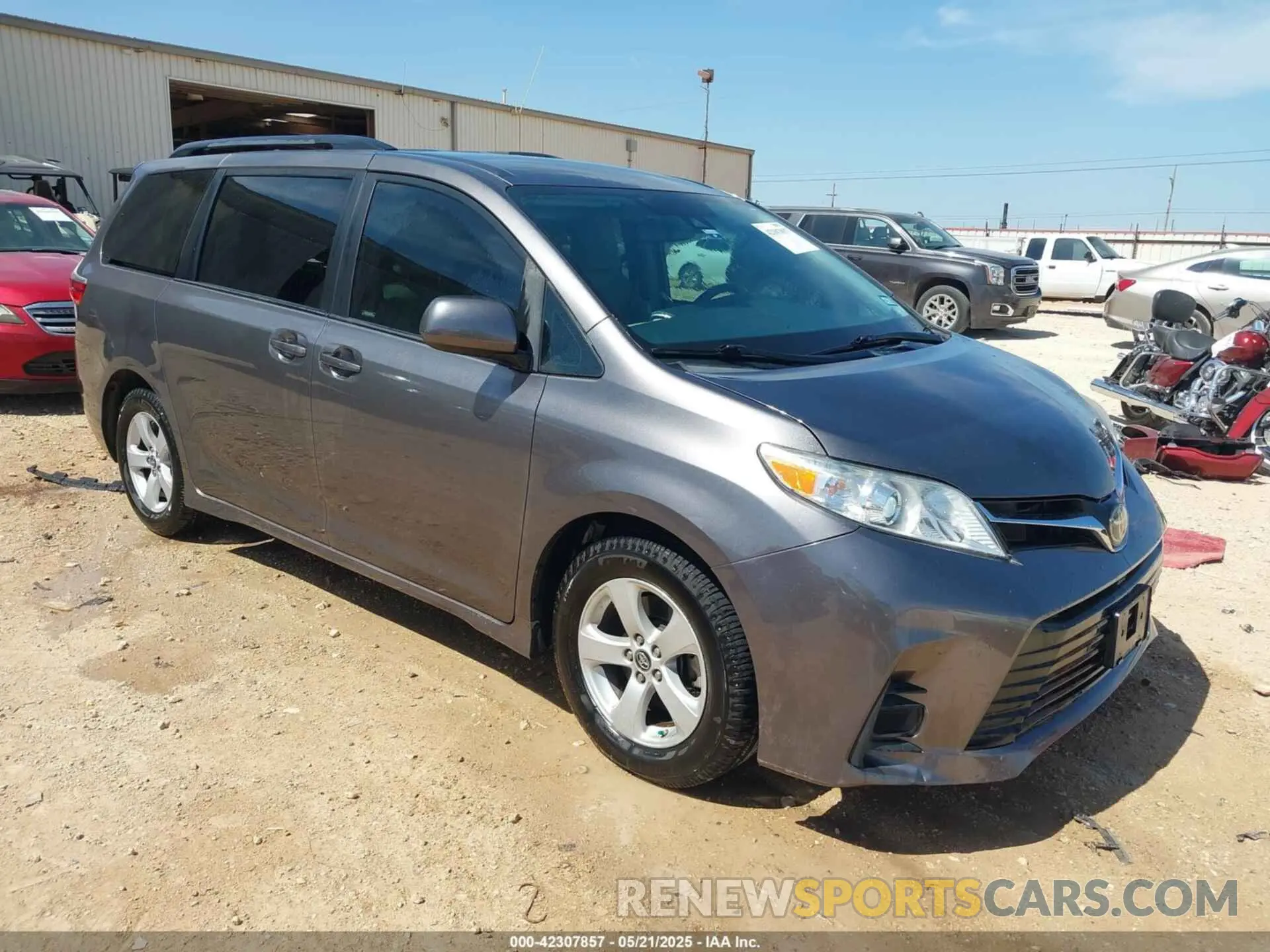 1 fotografías del automóvil dañado 5TDKZ3DC2LS036312 TOYOTA SIENNA 2020